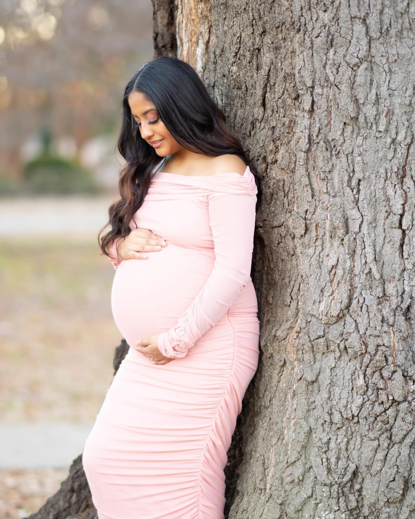 My last session of 2022 was this adorable maternity session. 💖🕊️