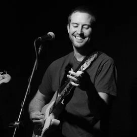 Sam Shain Solo at The Maine House 