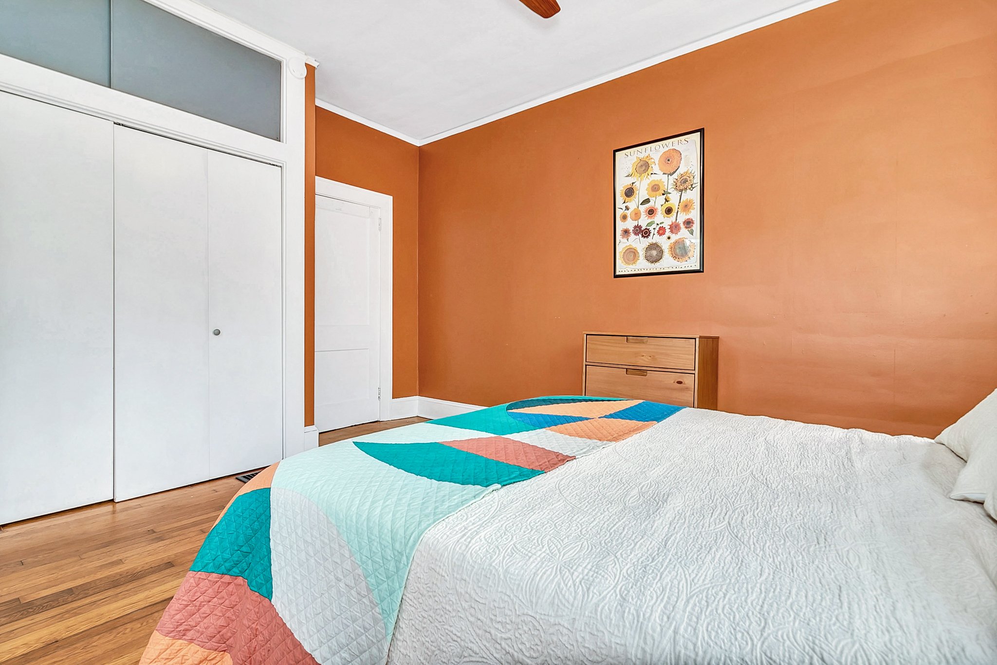 S - Bedroom 1 (3).JPG