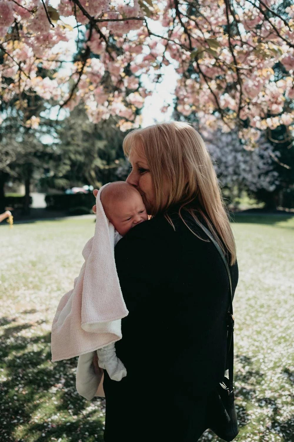 Baby Lola Harehill Park Blossom Shoot-3.jpg