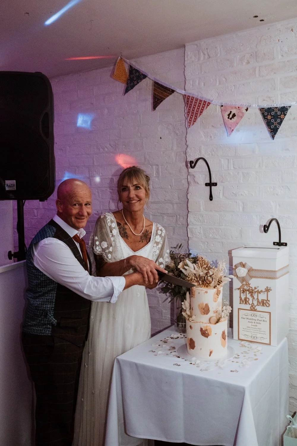 Deb&AndyRochdale&RivaWedding-445.jpg