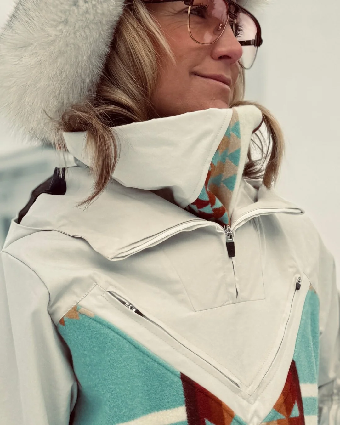 RECOUTURE NECK.jpg (Copy)