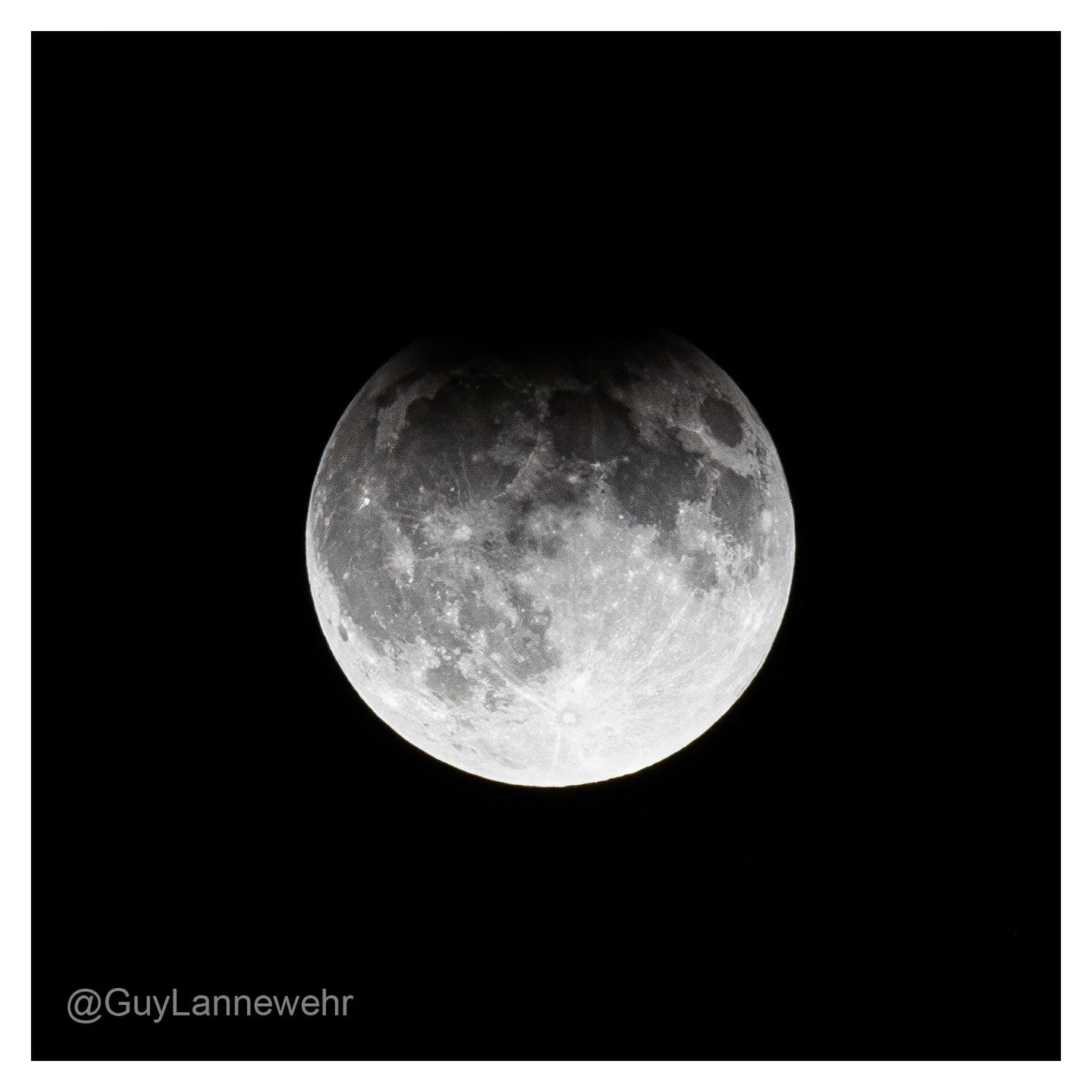 I stepped onto my deck and captured the moon during the partial eclipse around 10:00 PM. Tripod and a 400mm lens.

#harvestmoon #fullmoon #moonlight #september #nightphotography #septembermoon #moonphase #lunareclipse #fallmoon #wisconsinphotographer