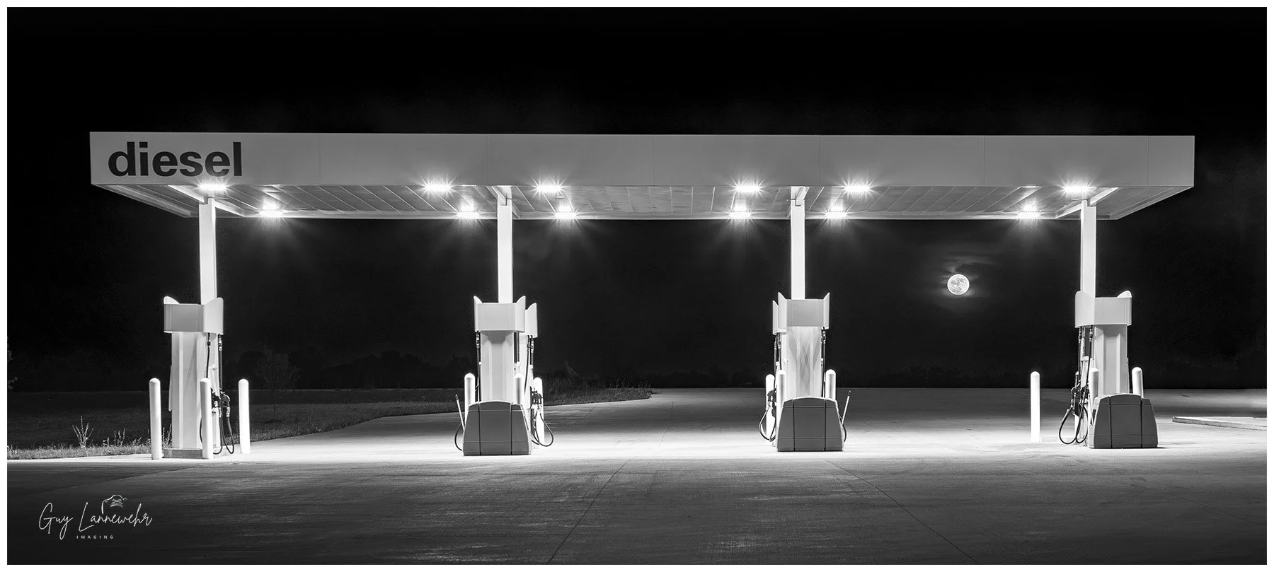 Hauled out one of my 4x5 view camera for this one.  Not sure what black and white film stock I was shooting with at the time.
