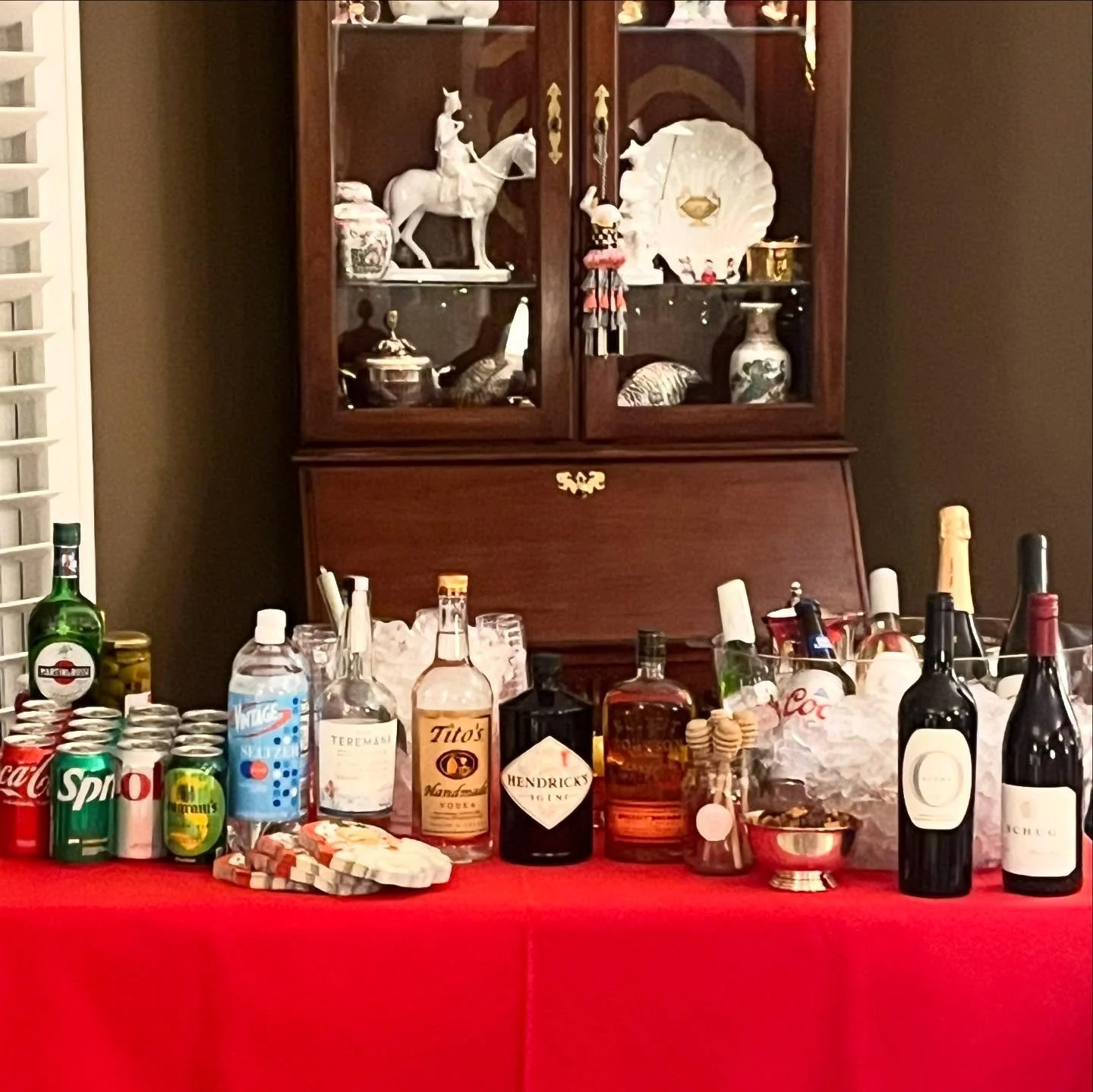 The bar is the nucleus of your party. Placing it in the right area of your home is crucial for party flow and layout. I usually like to have the guests see it upon arrival through the front door- usually at the back of the room to draw people in and 