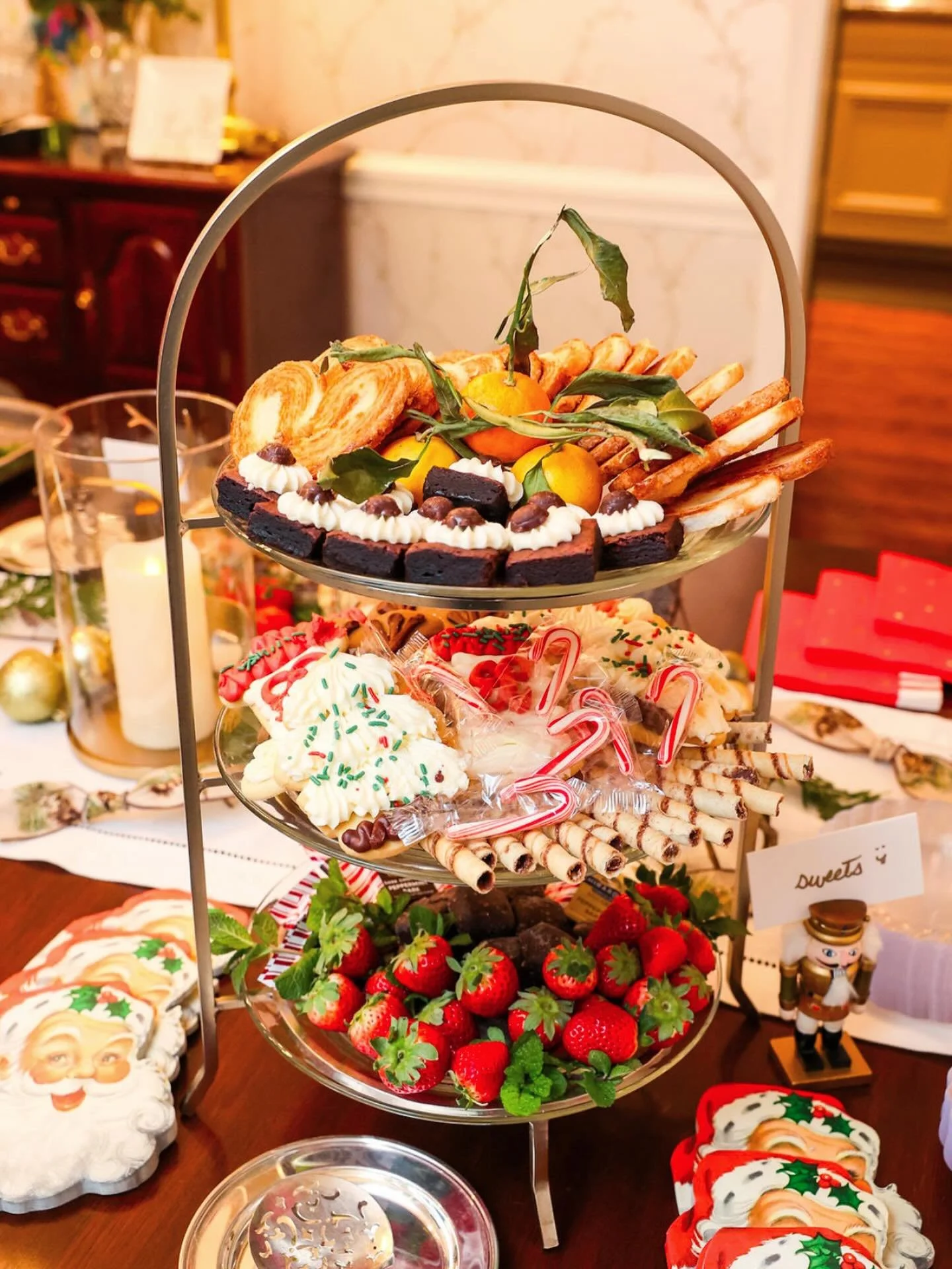 It&rsquo;s the first weekend of Christmas party season and we are off with a bang!  Bringing sweets and treats to our guests with this dessert tower of holiday goodies