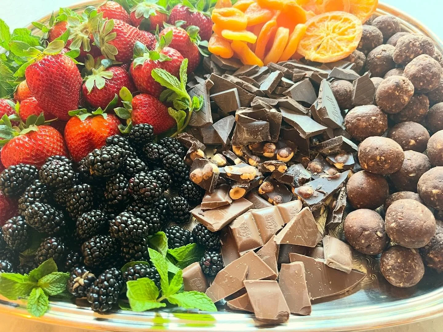 A fruit and chocolate platter is lovely at the end of a cocktail gathering when you don&rsquo;t really need a proper dessert, but you just want a little sweet treat to end the night.