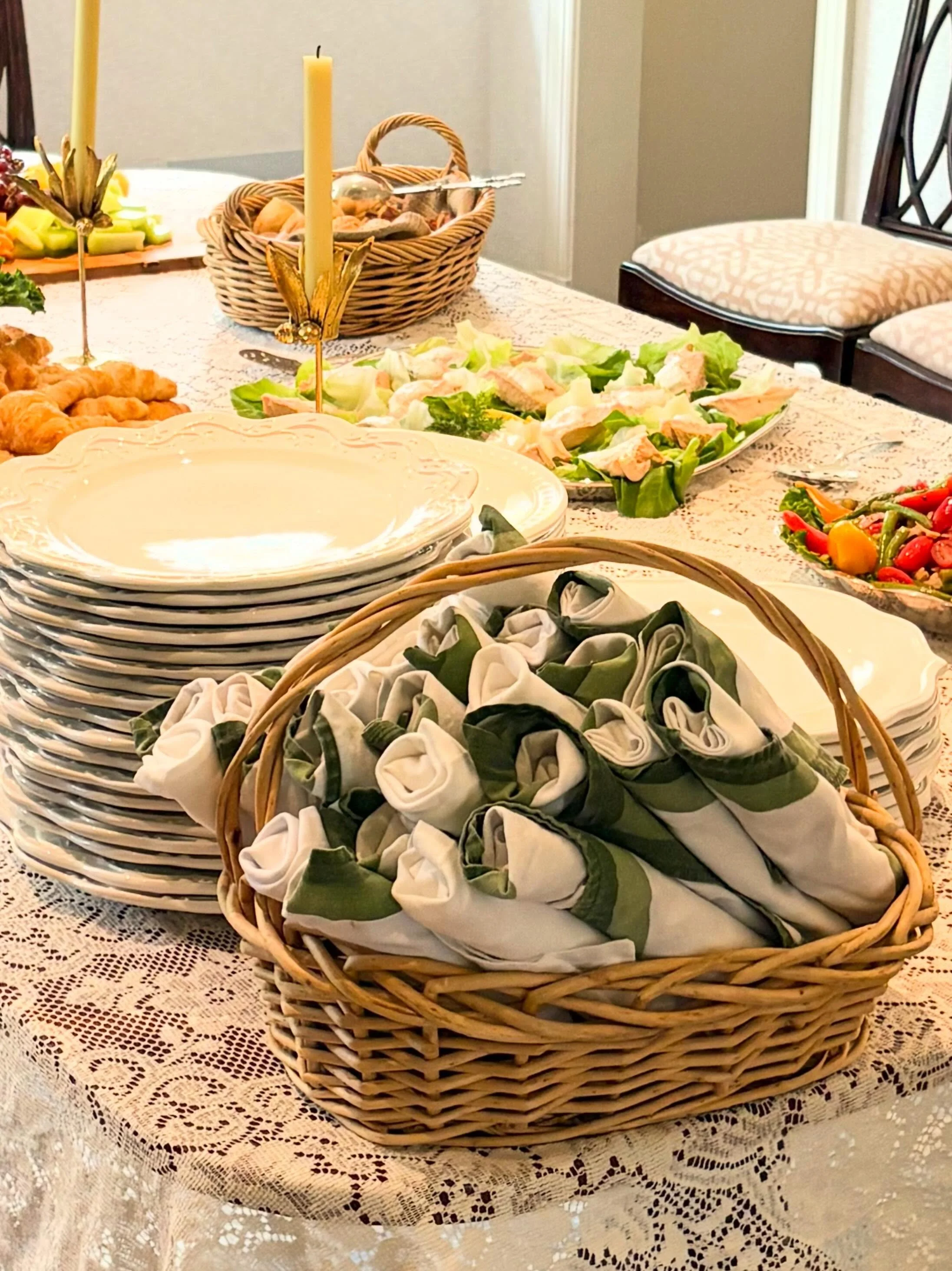 A buffet featuring a casual approach of everyday china and cotton napkin rolls for self-service. It&rsquo;s such a lovely feeling to be welcomed into someone&rsquo;s house and told, &ldquo;make yourself at home&rdquo;  We love helping with these sort