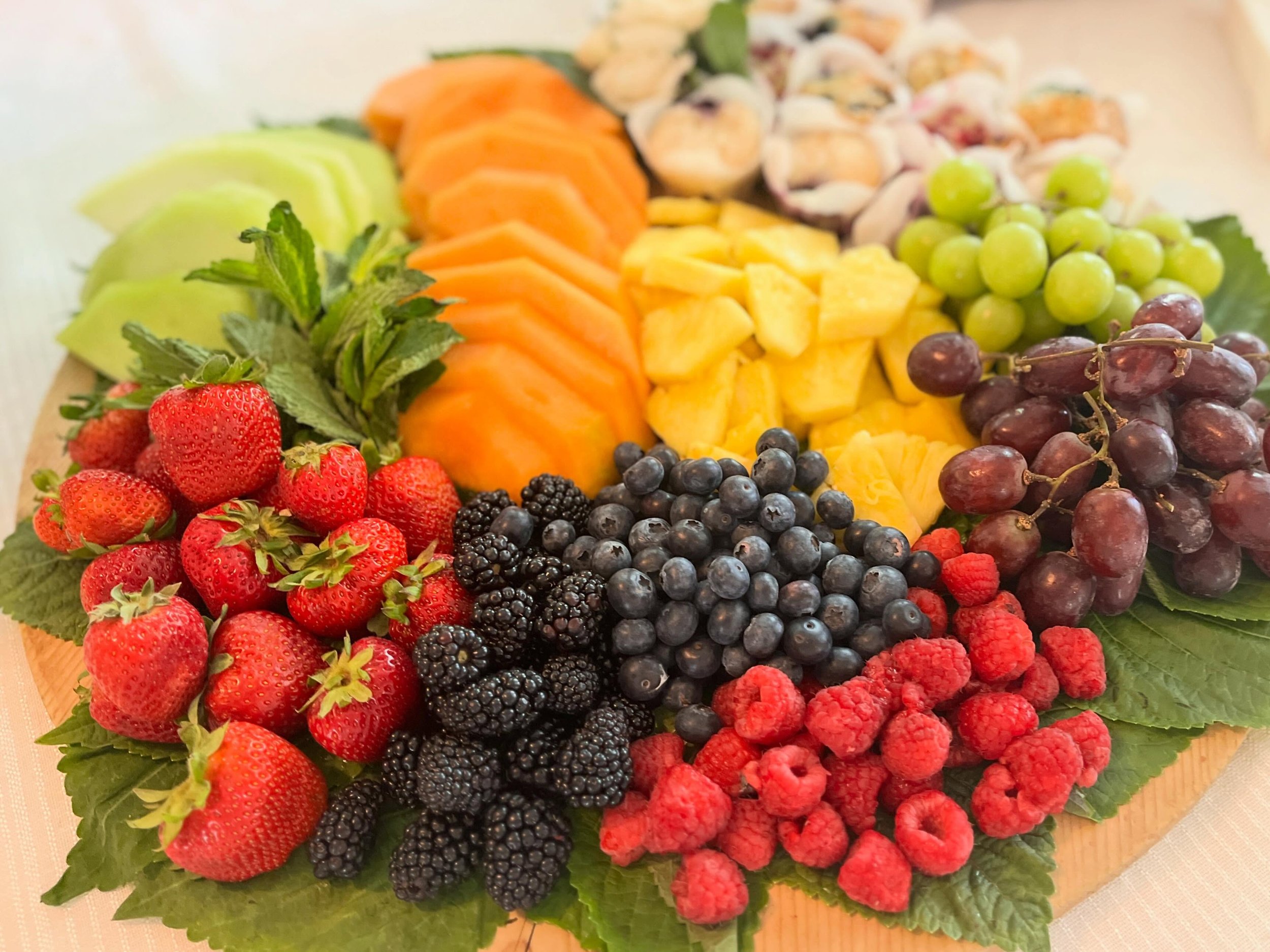 A bright, beautiful fruit board on this rainy Friday to start the long weekend. Have a great Memorial Day weekend everyone!