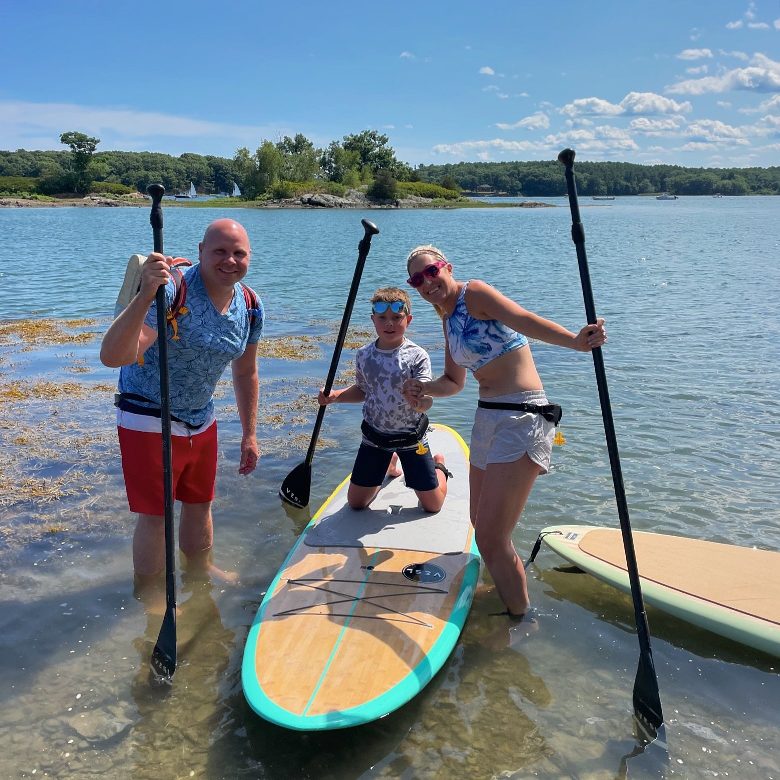 Looking for a great gift for Mom? We&rsquo;ve got you!

The memories from paddle boarding will be a gift that keeps on giving ☀️

Shop gift cards via our website or link in bio 💐 

#weseathingsdifferently #mothersdaygift #mothersday #summerdreaming 