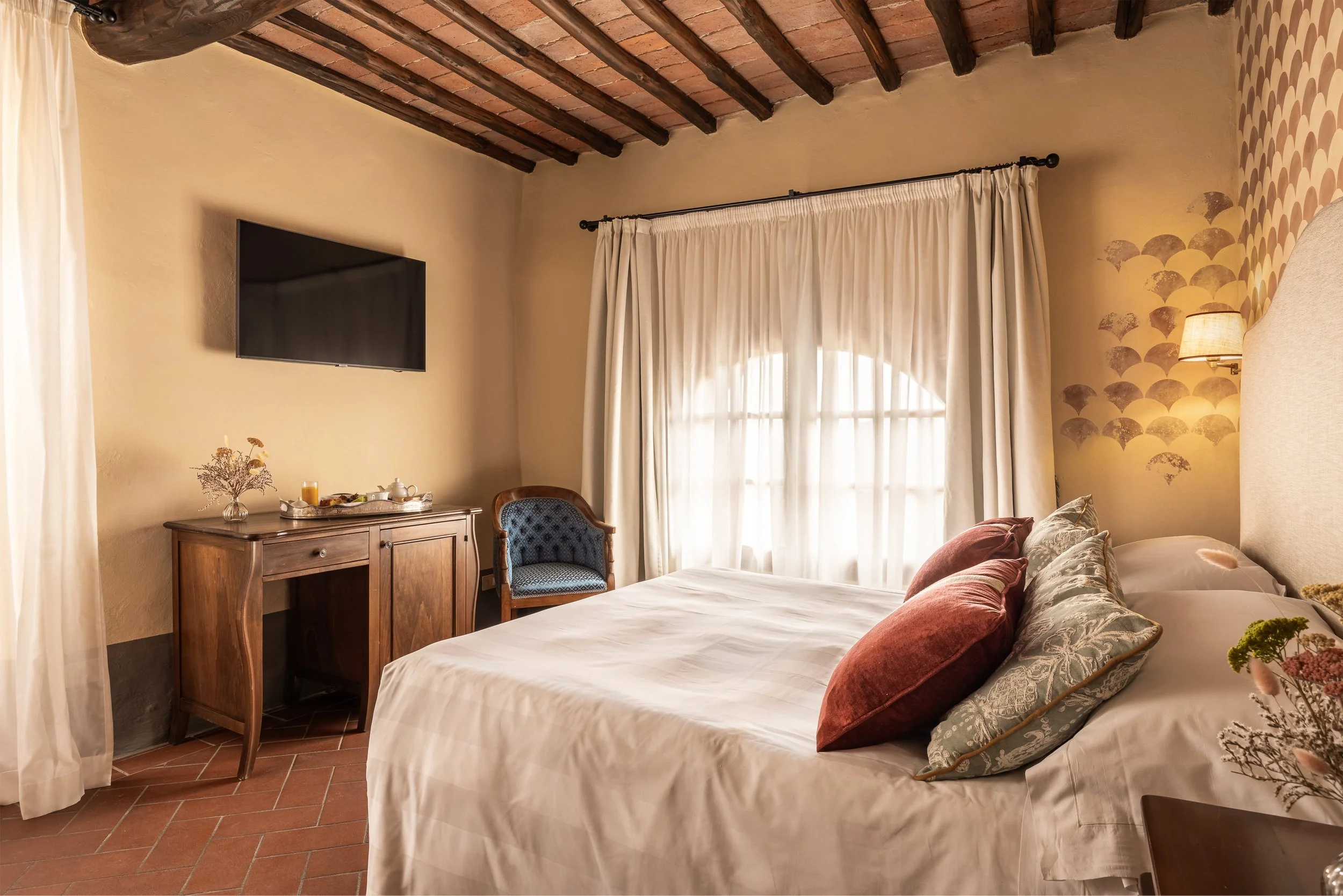 035_1IN7598-HDR.jpg