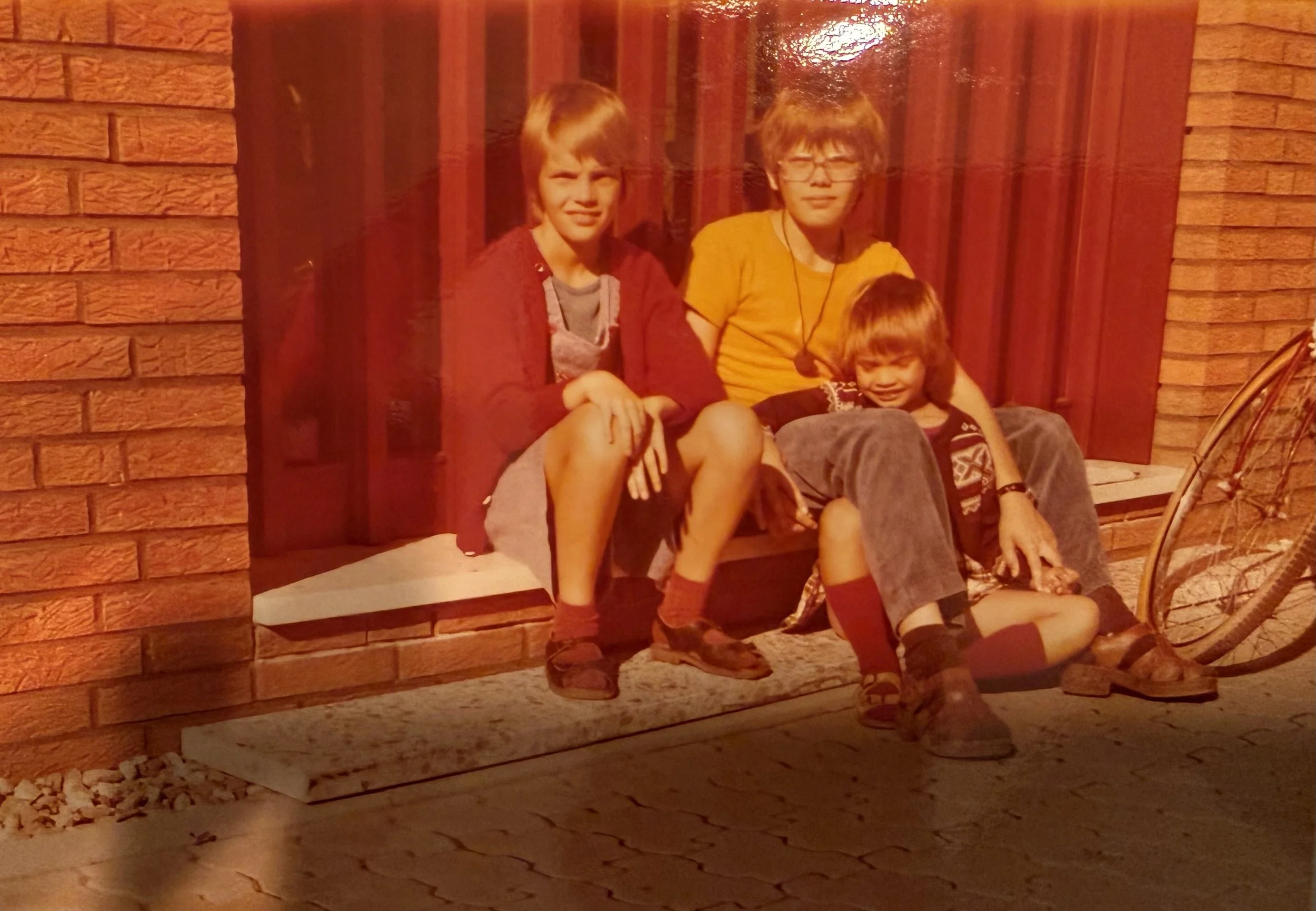 Three Siblings, Shifting Alliances: How Time Turned Rivalry into Enduring Partnership