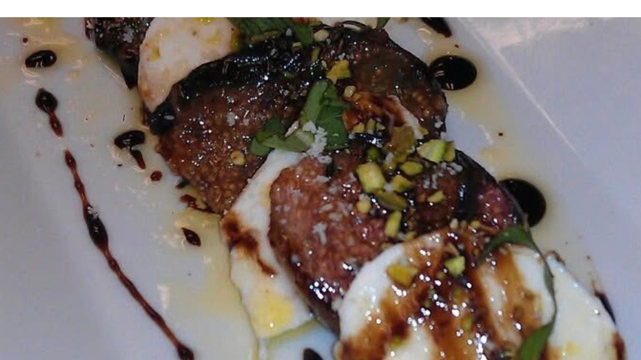 Wood roasted fig and burrata salad