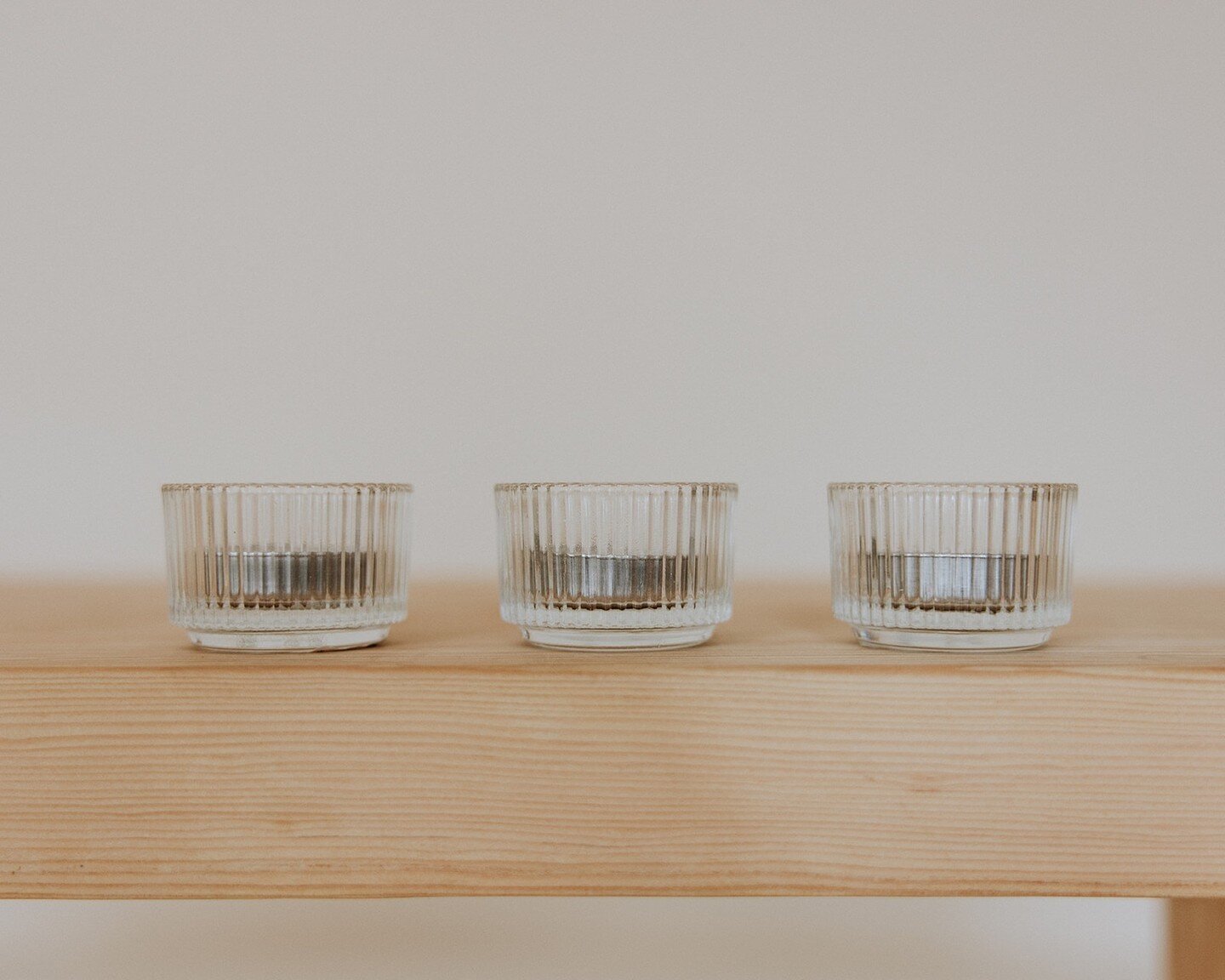 Every detail matters ✨ we know that when you are planning a special day to put your heart into every little aspect of it. 

That&rsquo;s why I love that even our tea light votives match our glassware. So for all my detail loving people, these ones ar