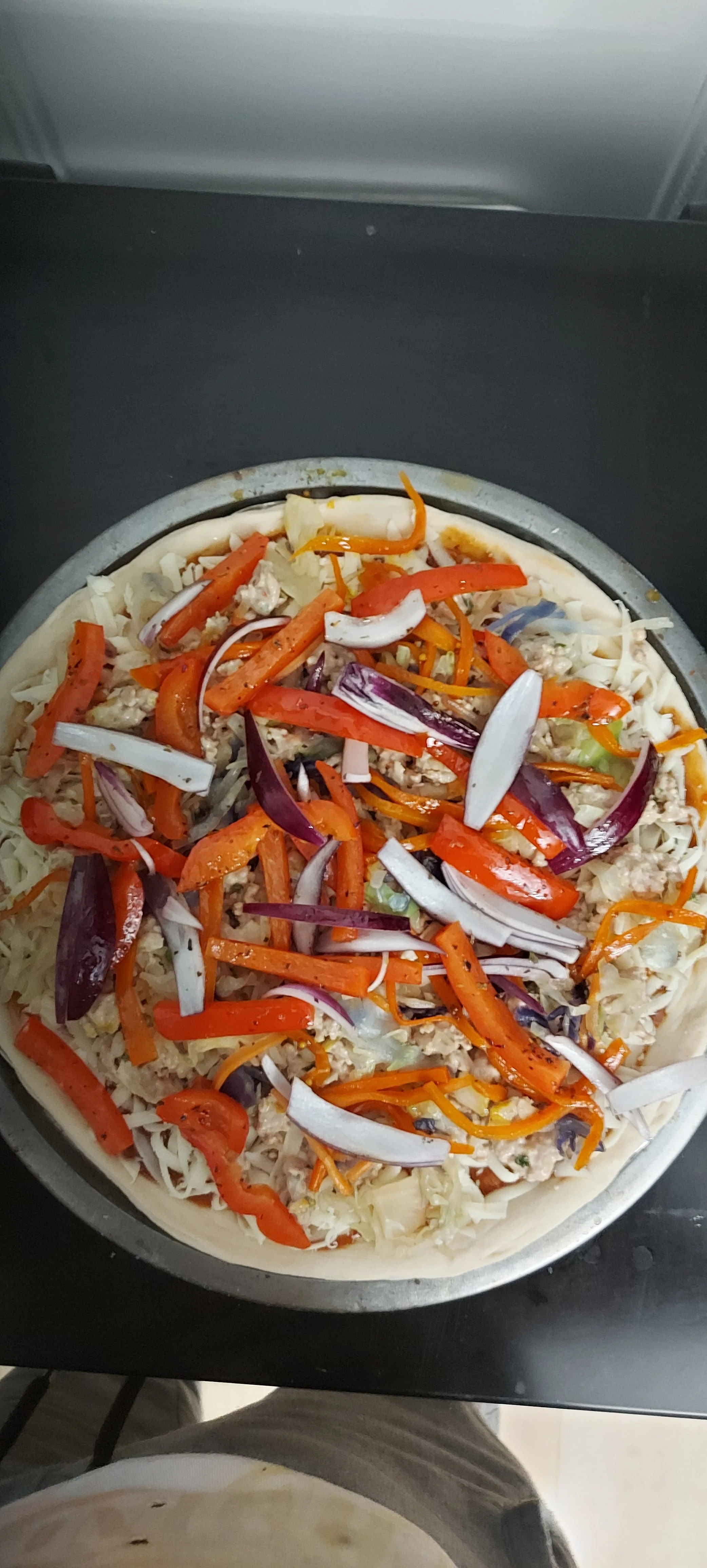 Pizza fusion asiatique au poulet haché