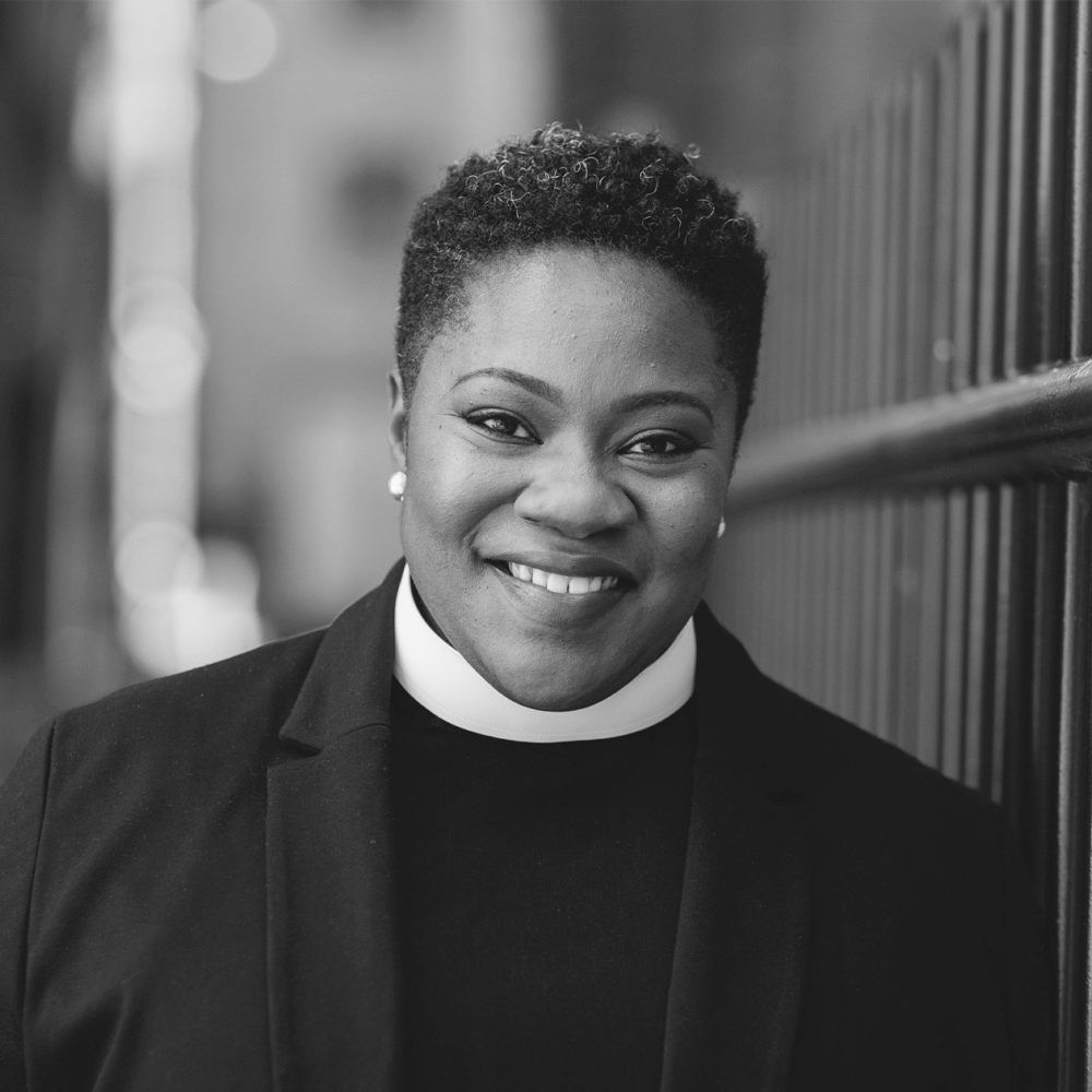 S1E5 / THE GOSPEL ACCORDING TO NAOMI