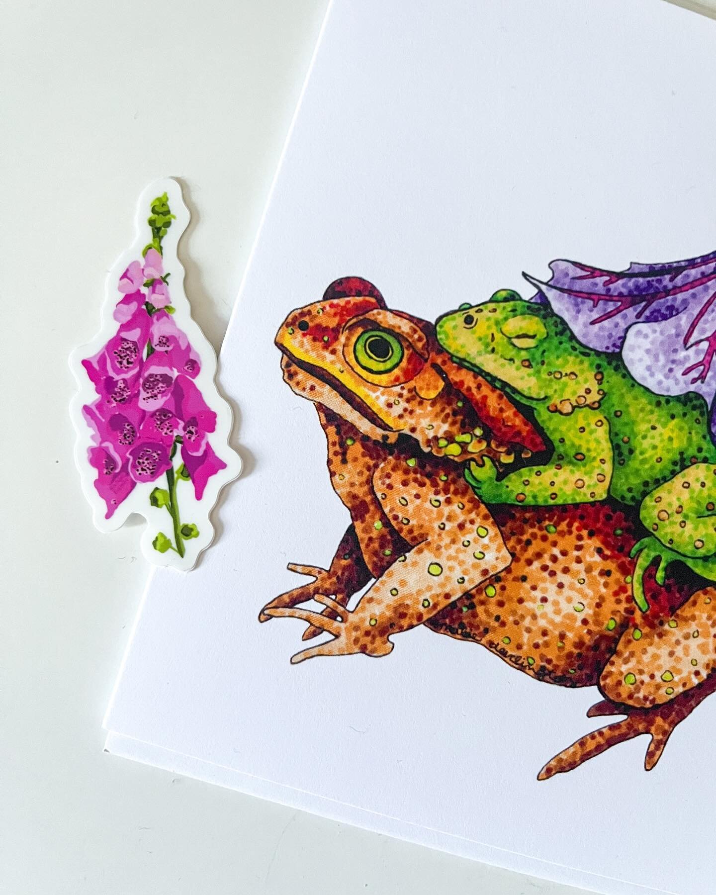 The March Patreon mail is feeling extra seasonal with the big melt we&rsquo;ve had! ❄️🐸

&ldquo;Cuddly Toads&rdquo; and this sweet little Foxglove sticker are on their way to subscribers. Join before the end of the month to receive these + a downloa