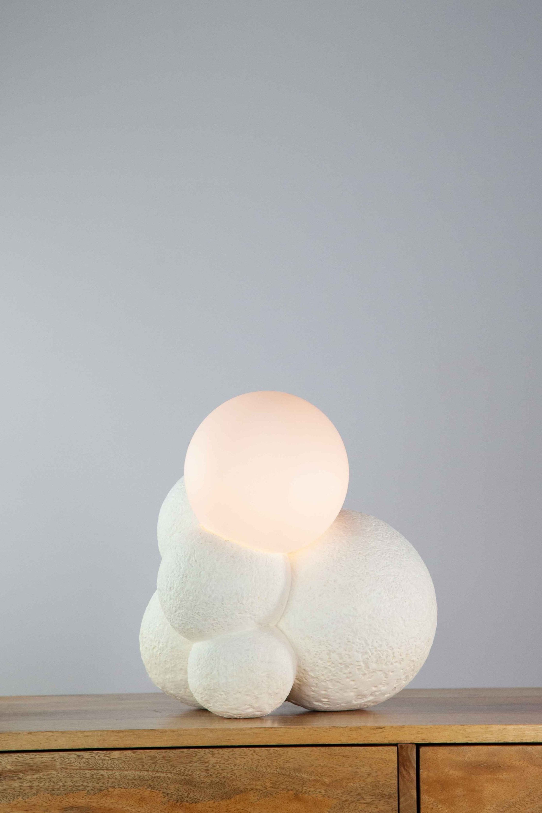 Bubble-Table-Lamp-Litweb.jpg