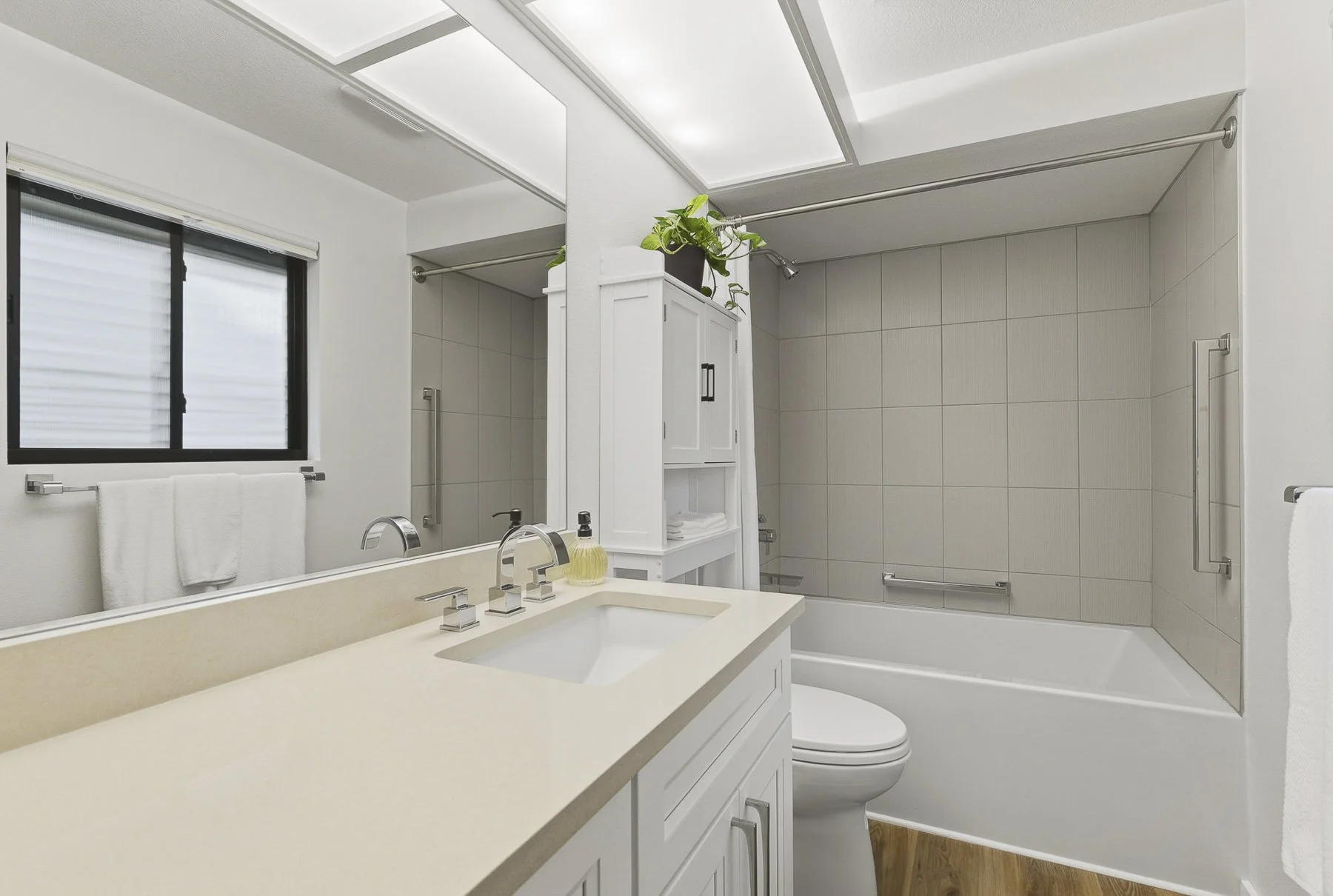 Fully remodeled bathroom in Vancouver, WA
