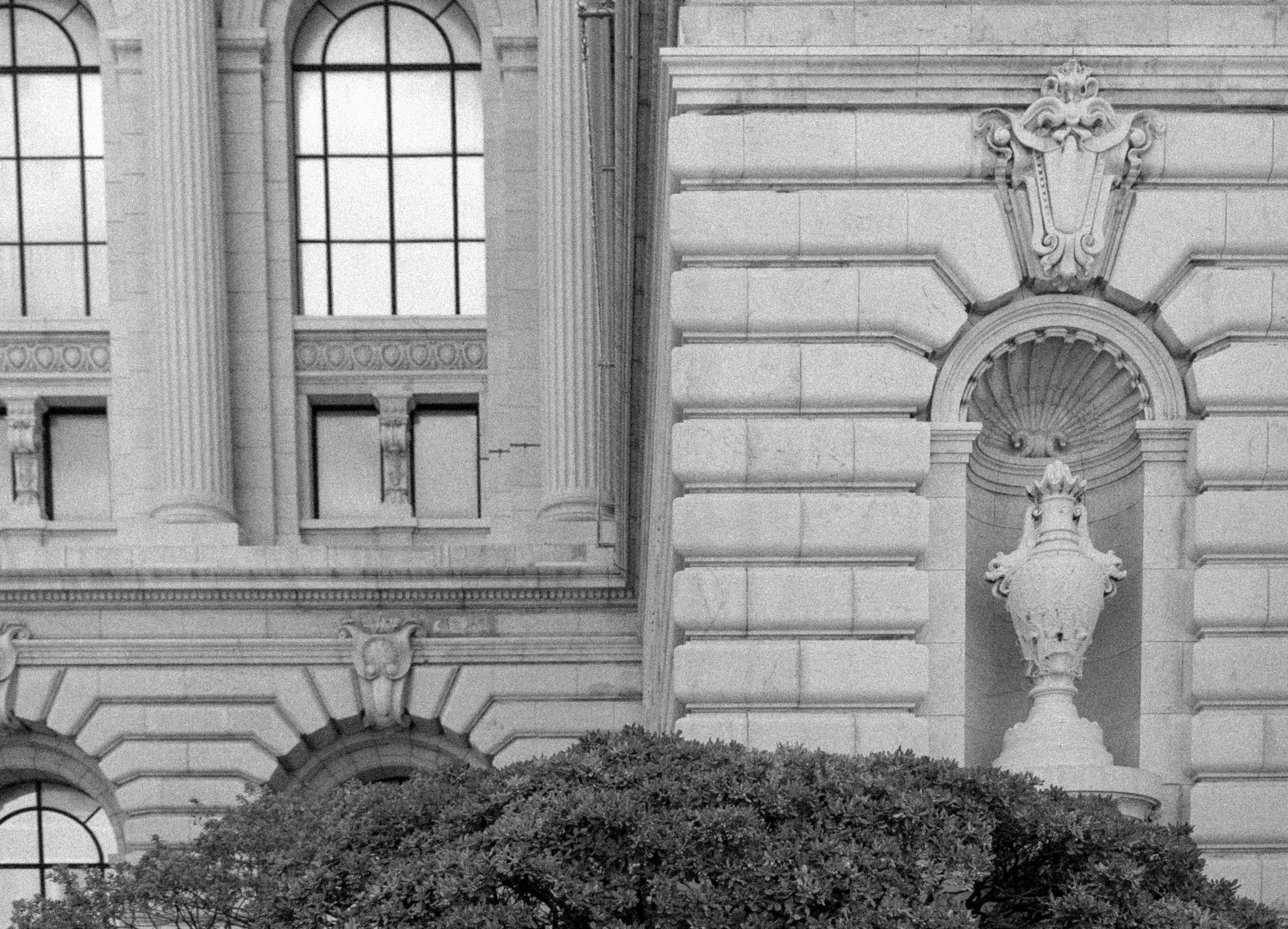 Luxury Real Estate Marketing: Mastering the Art of Exclusivity