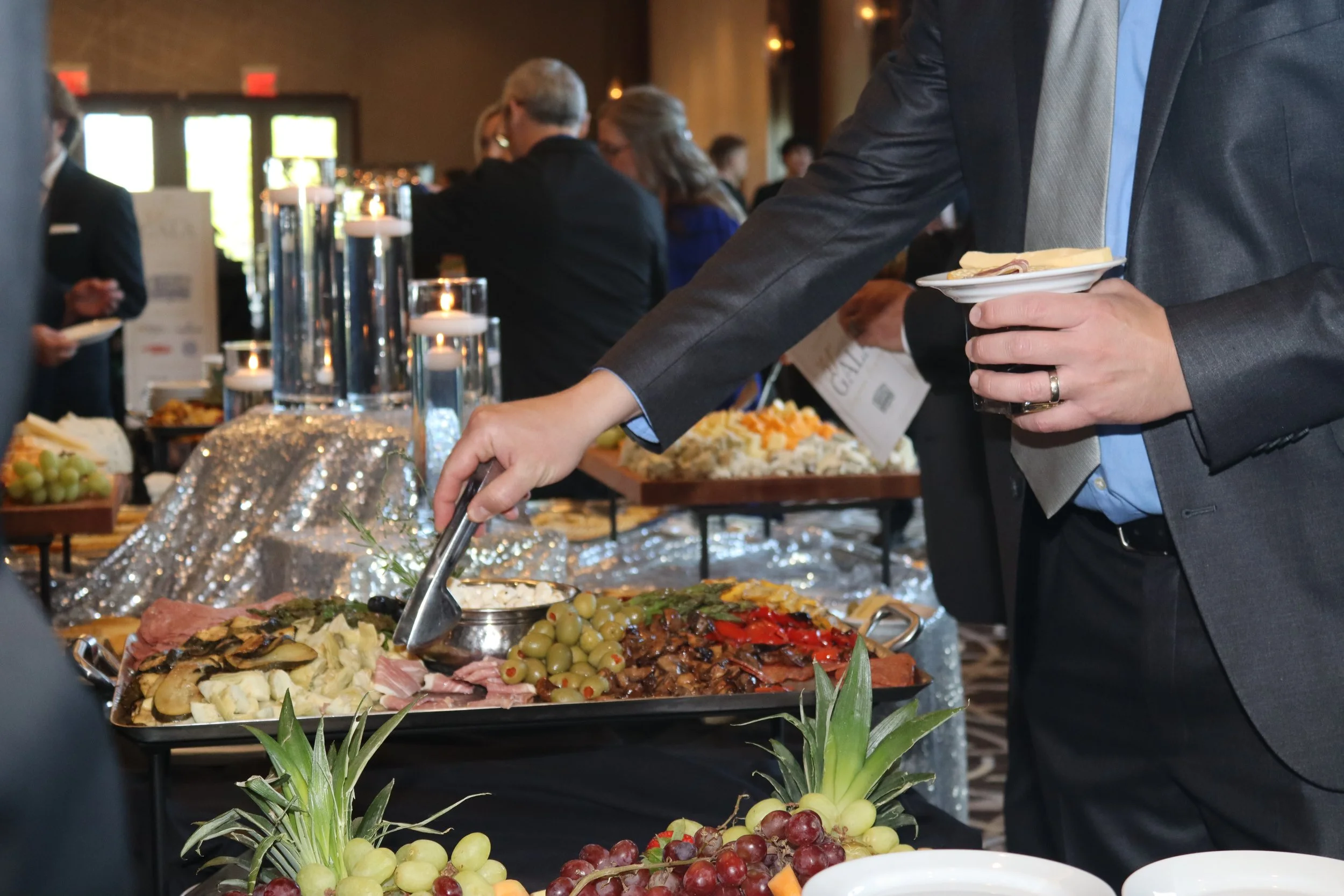 1 Cocktail Hour (2).JPG