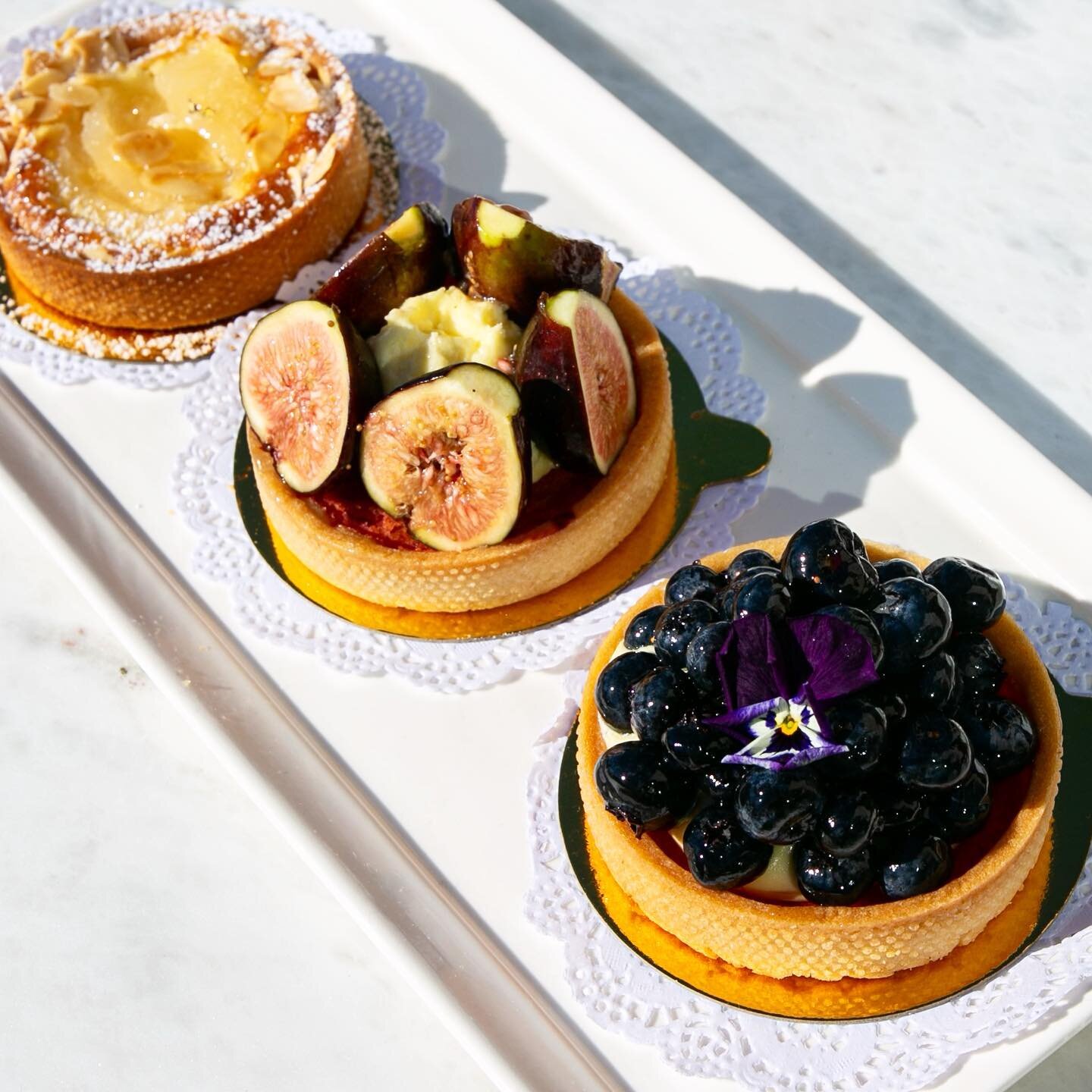 Parisien fruit tarts available every morning 10 am 🍐🤍✨🫶🏼 Arrive early before they are gone ☺️
