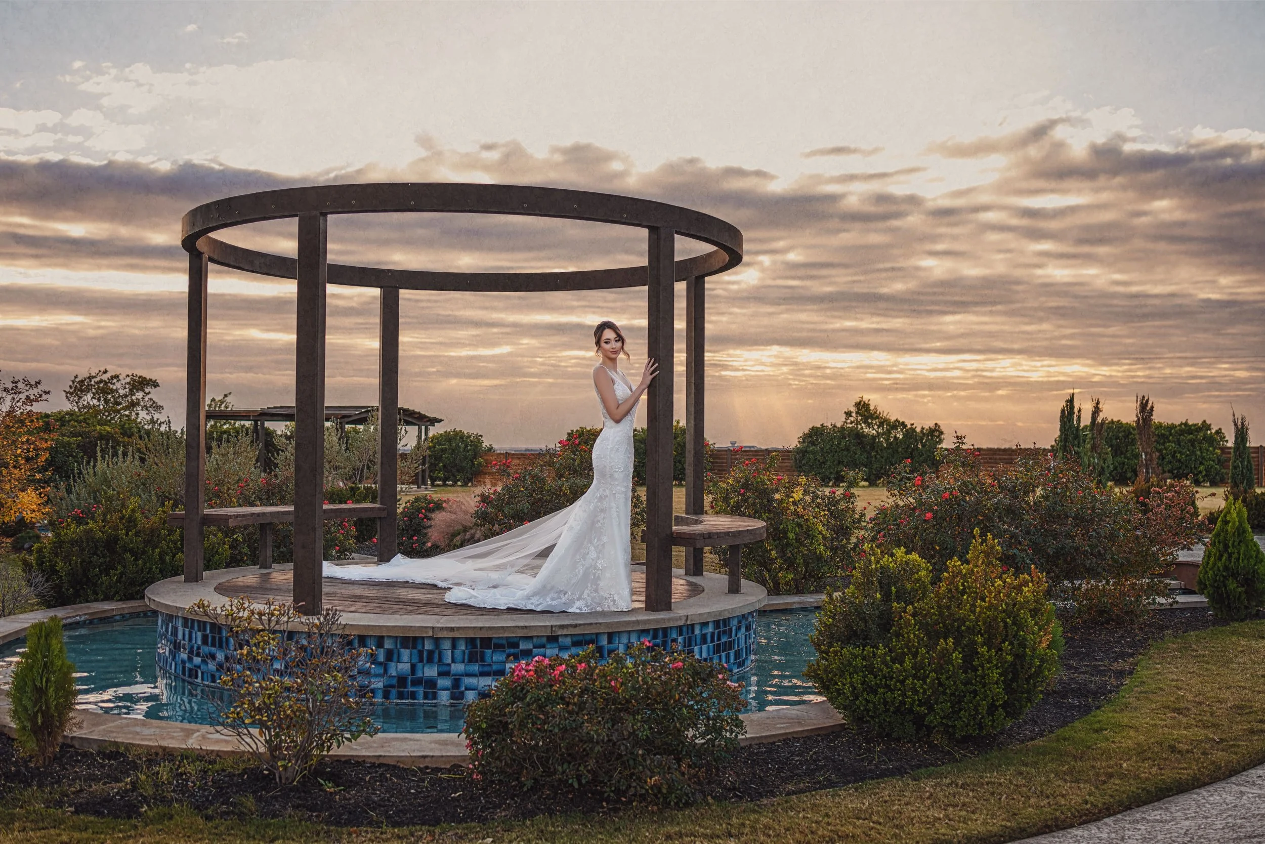 Capturing Beauty in Full Bloom: An Enchanting Journey through Celebrino Styled Shoot in Georgetown, Texas