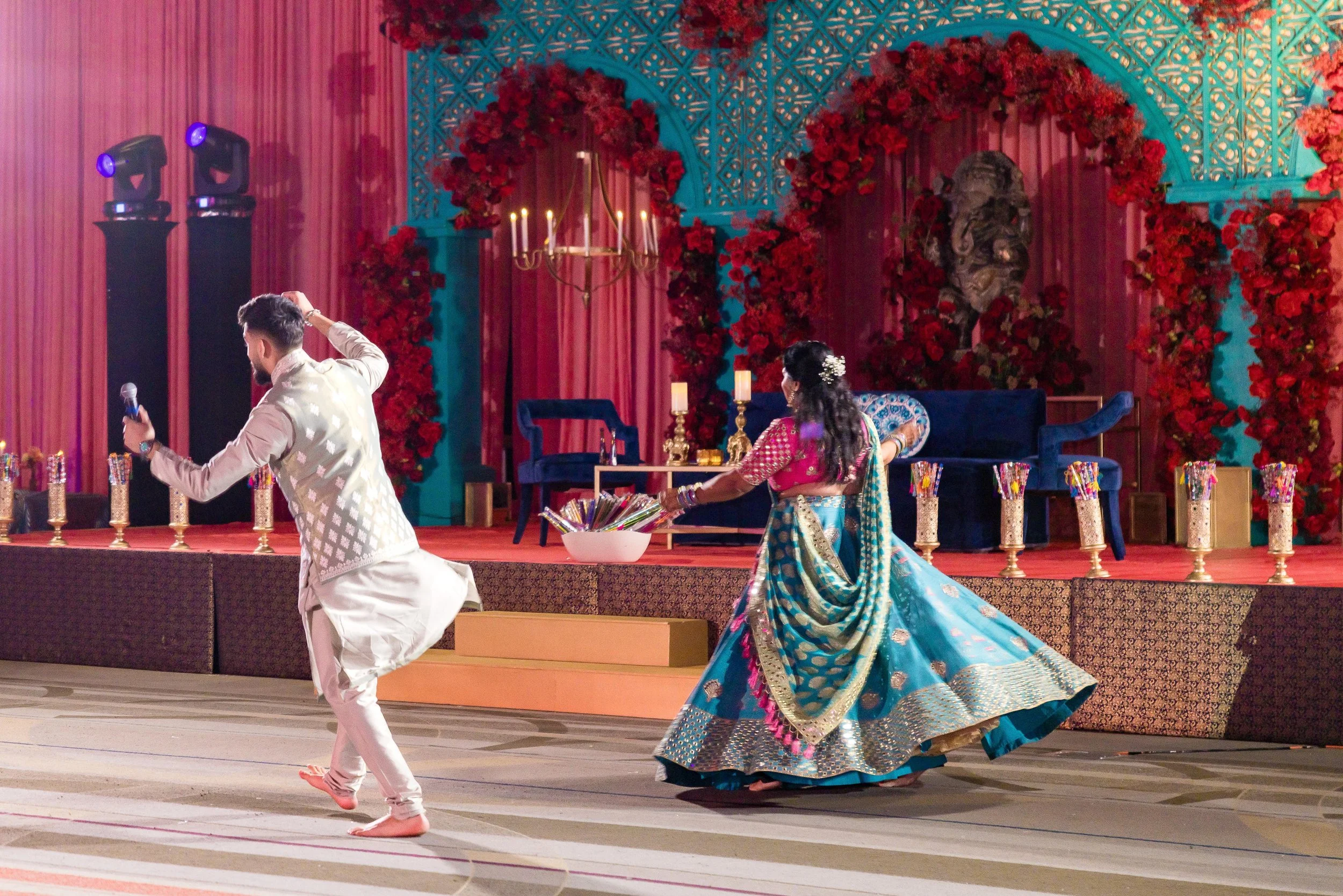 00021_05-shivani-shiv-garba_W_1049.jpg