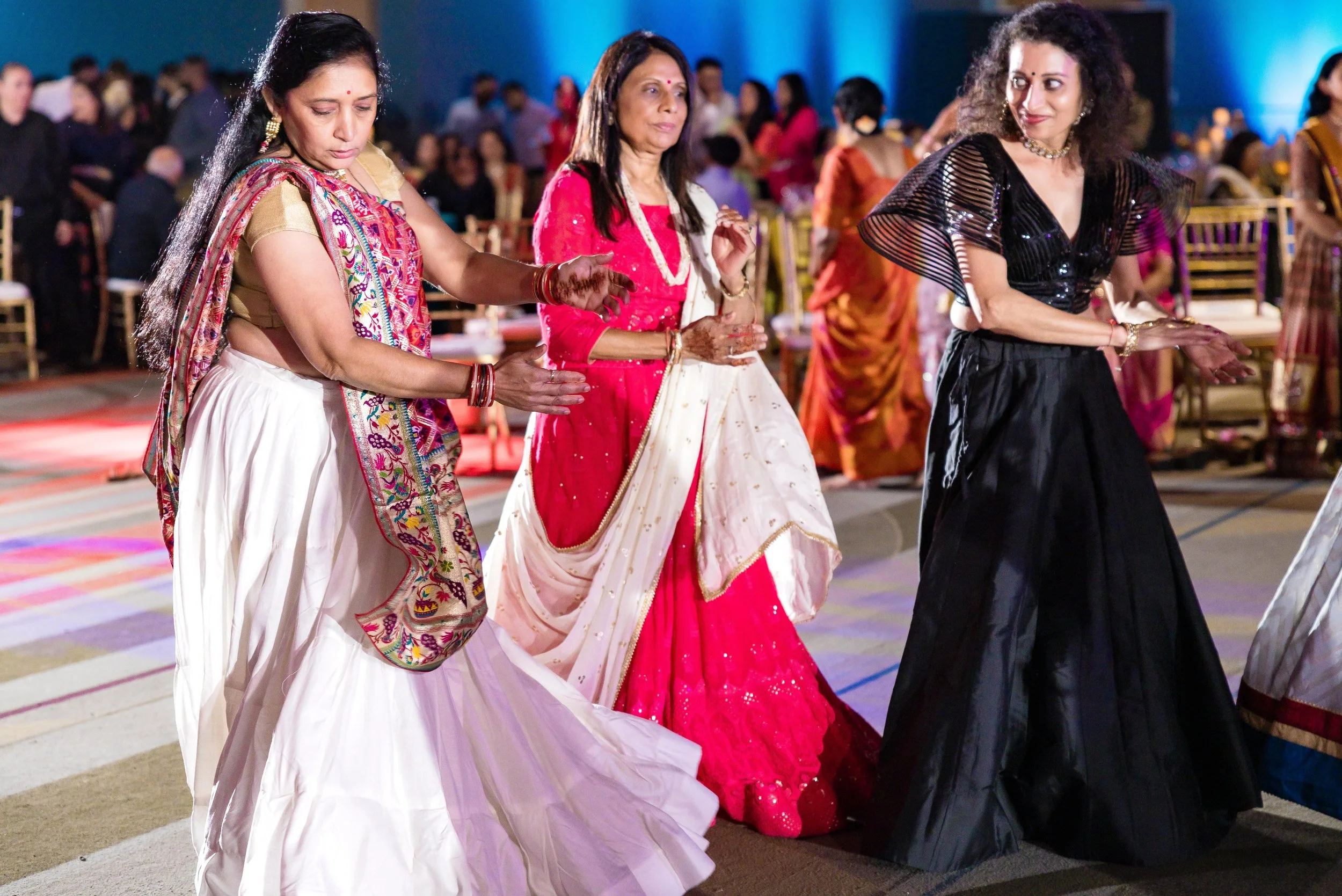 00019_05-shivani-shiv-garba_W_0939.jpg