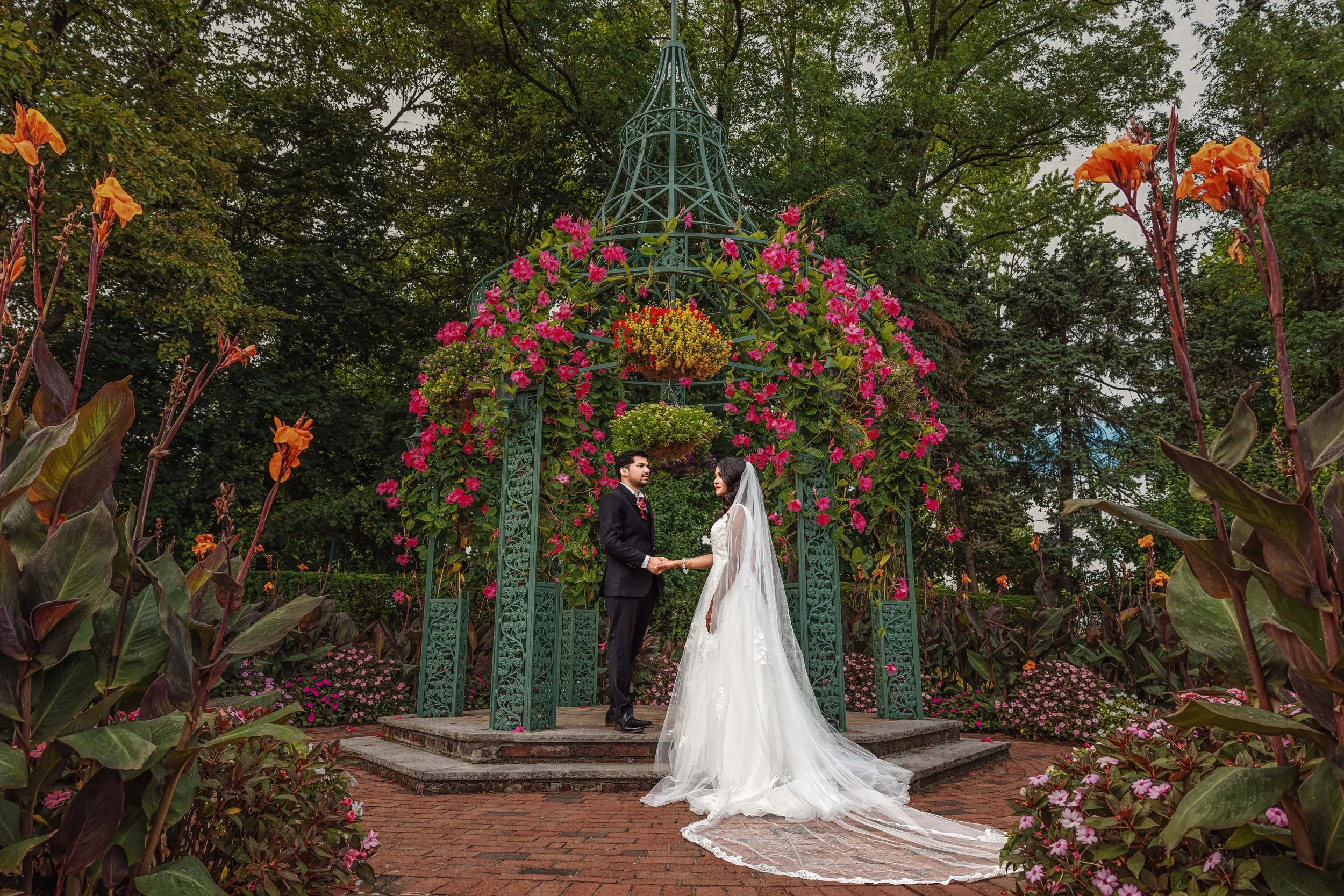 akhilla_harsha_W_1014-1-min.jpg