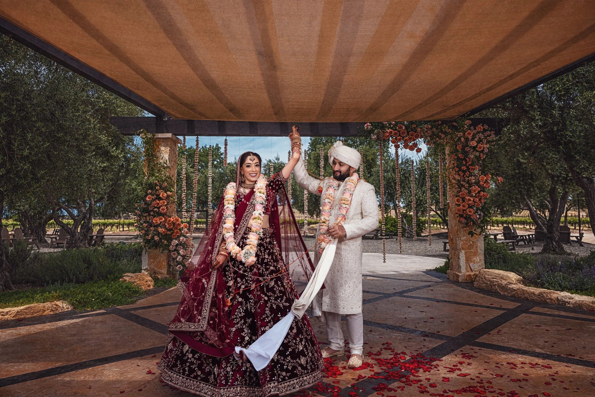 madhuri-vishal_W_1819_1 copy.jpg