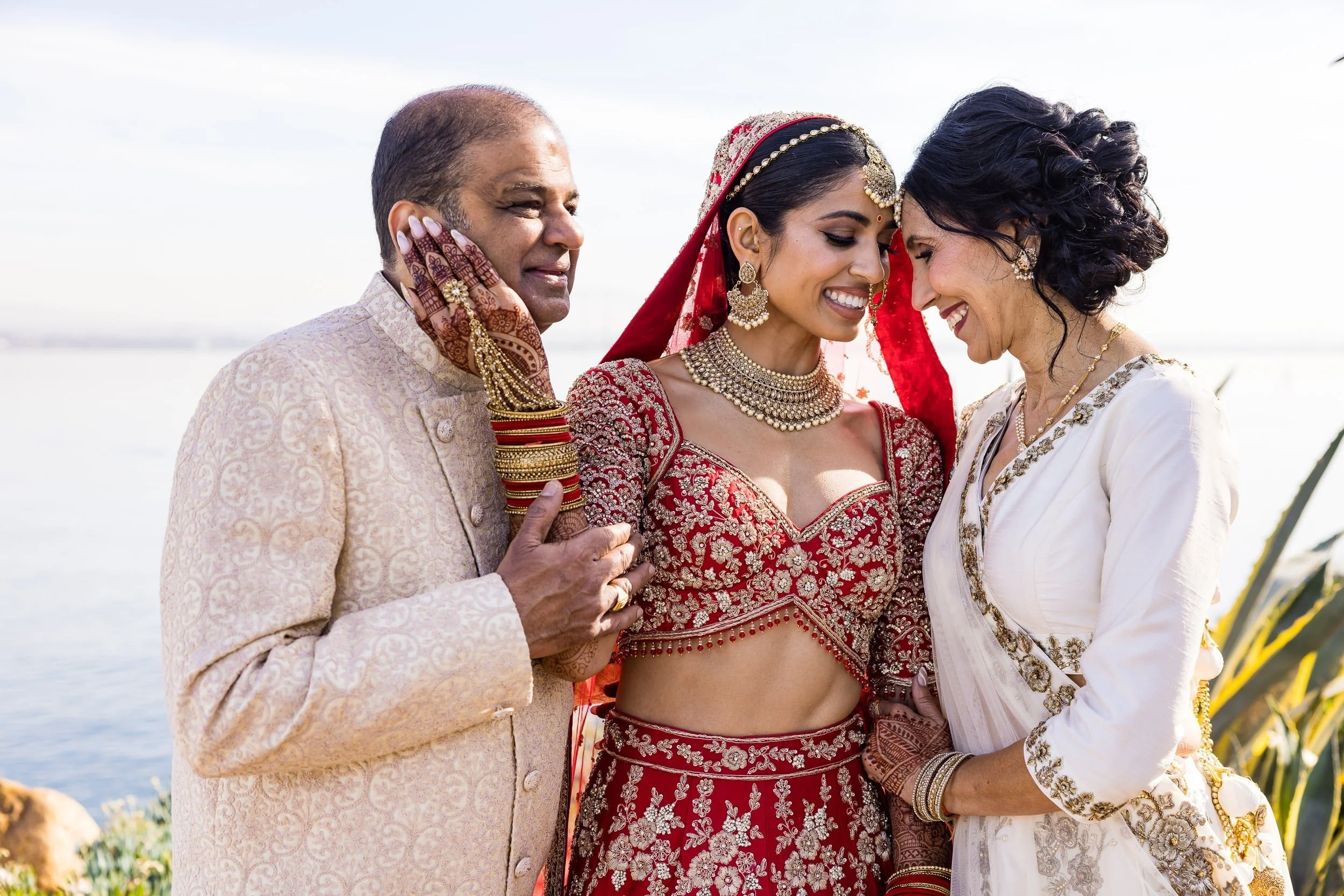 meera-jay_W_0244-min.jpg