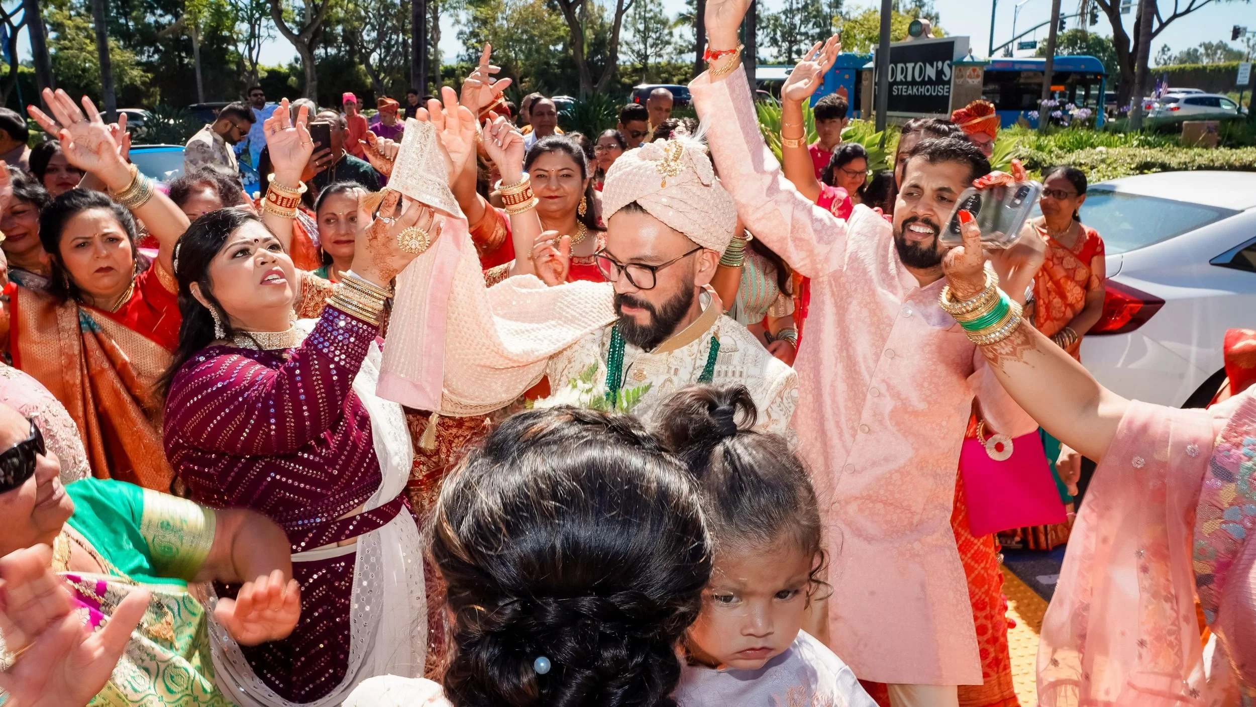 dhara_victor_W_0444.jpg