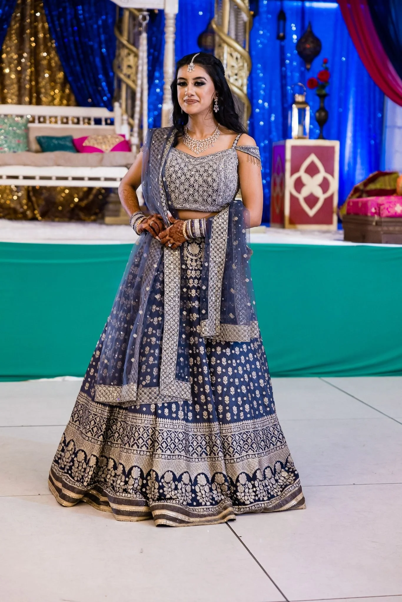 aarushi_simran_mehndi_0588.jpg