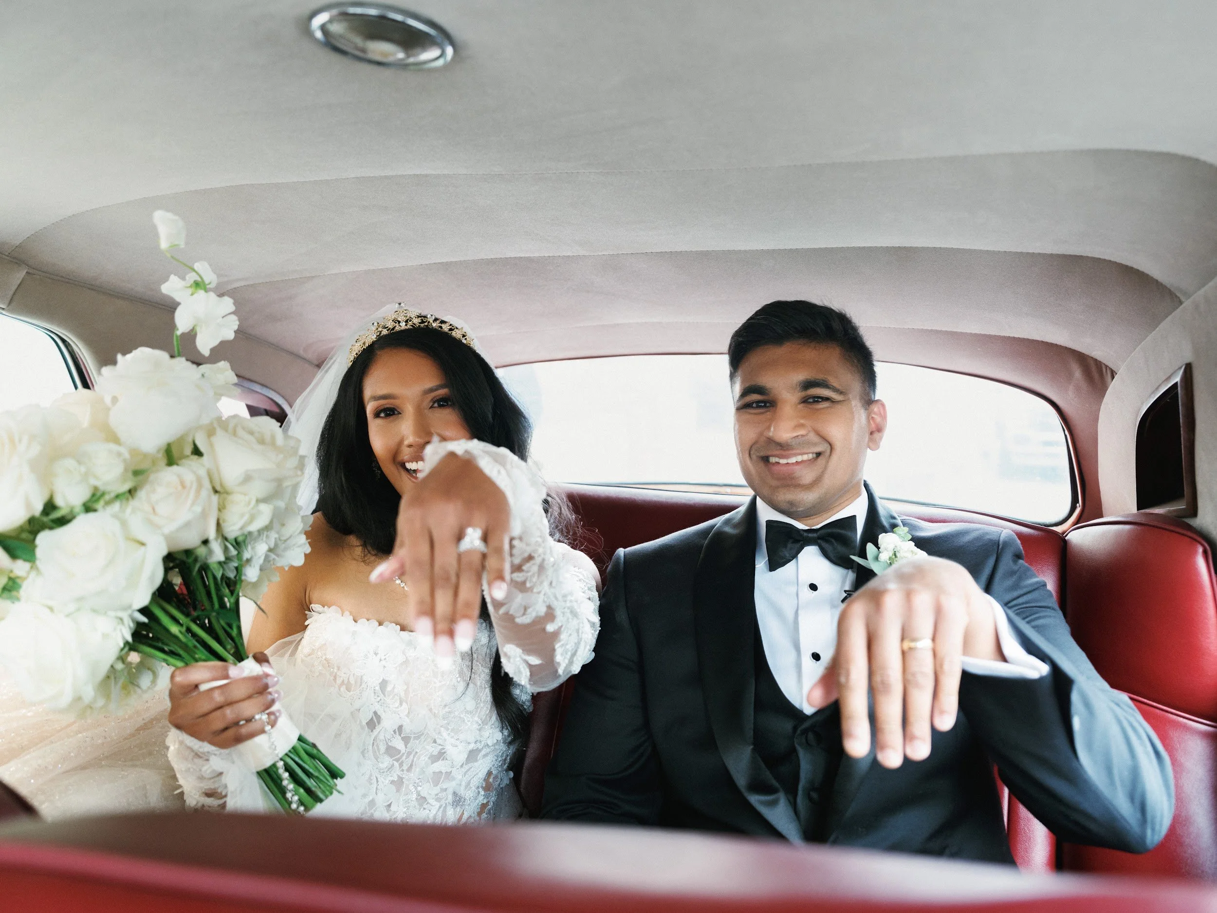 Christina and Akila_00605.jpg