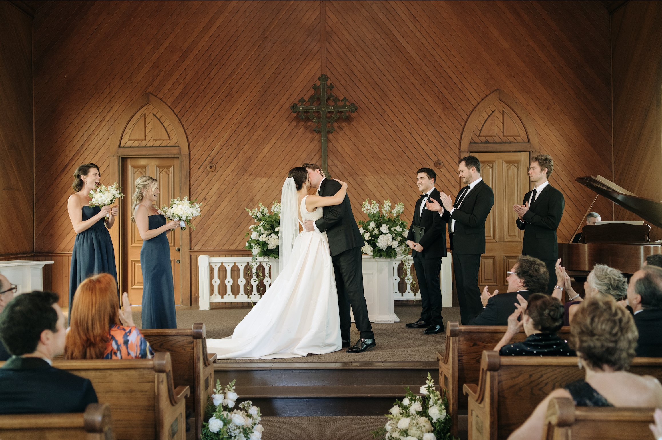 Church Wedding Florals: Balancing Tradition with Personal Style