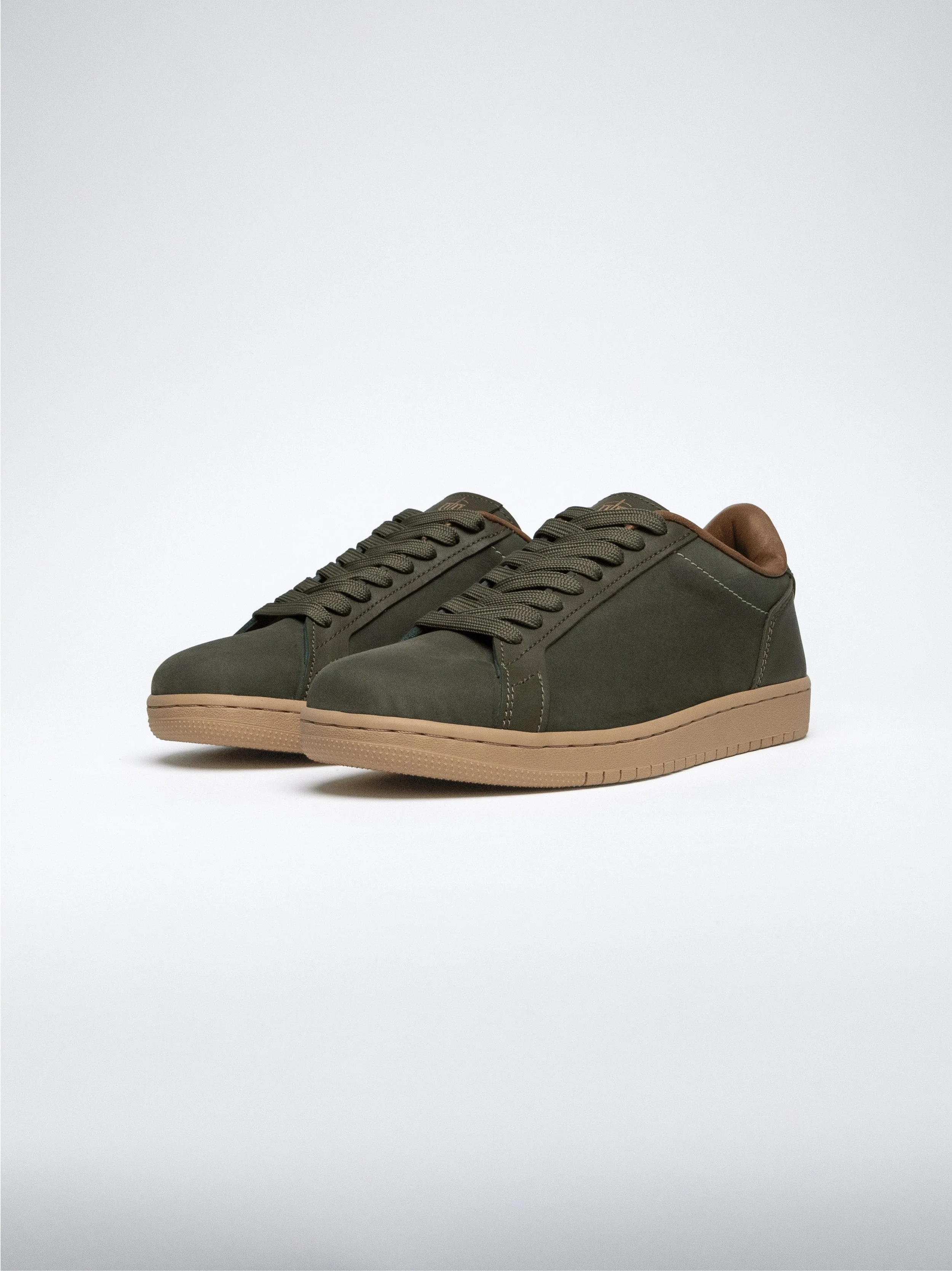 FW24-Nubucks-871-Olive-3-4.jpg