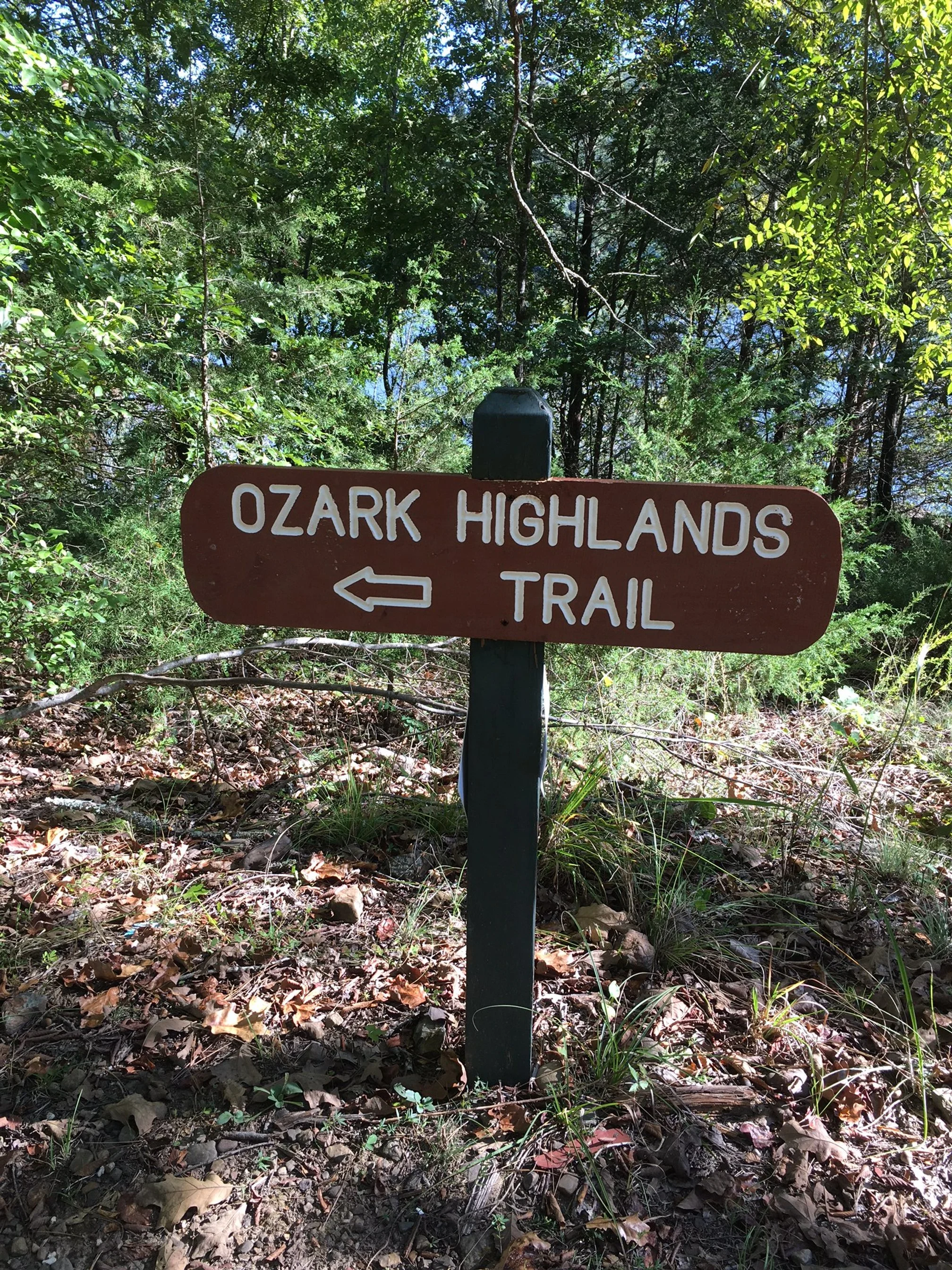 OzarkHighlandsTrailSign.JPG