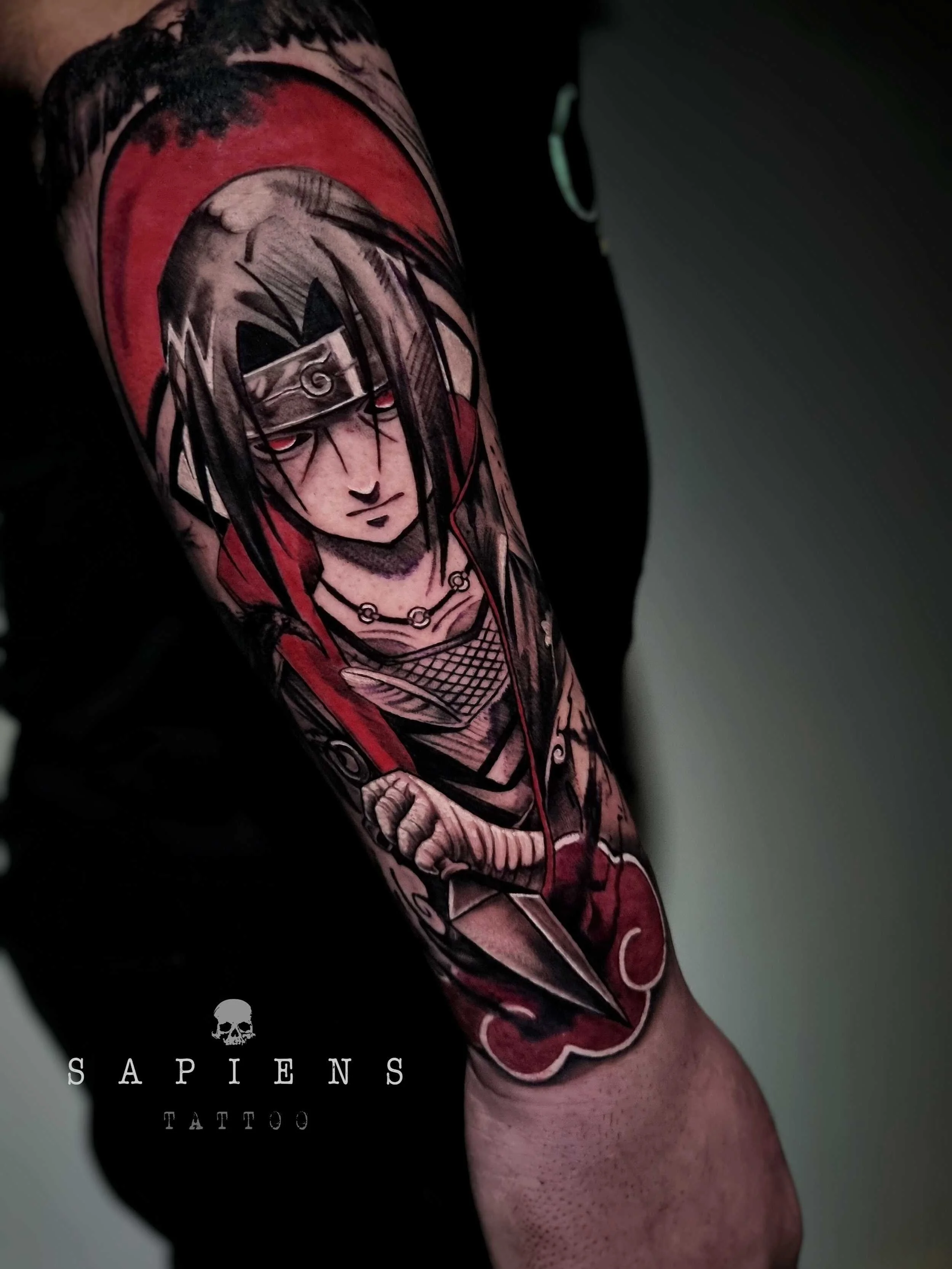 tatuaj itachi color pe antebrat