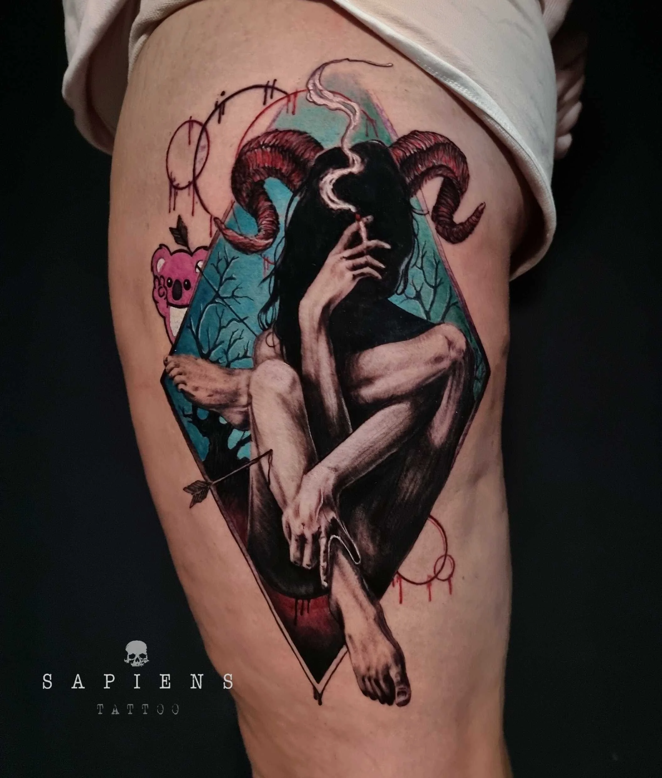 tatuaj pe tot piciorul pentru fete