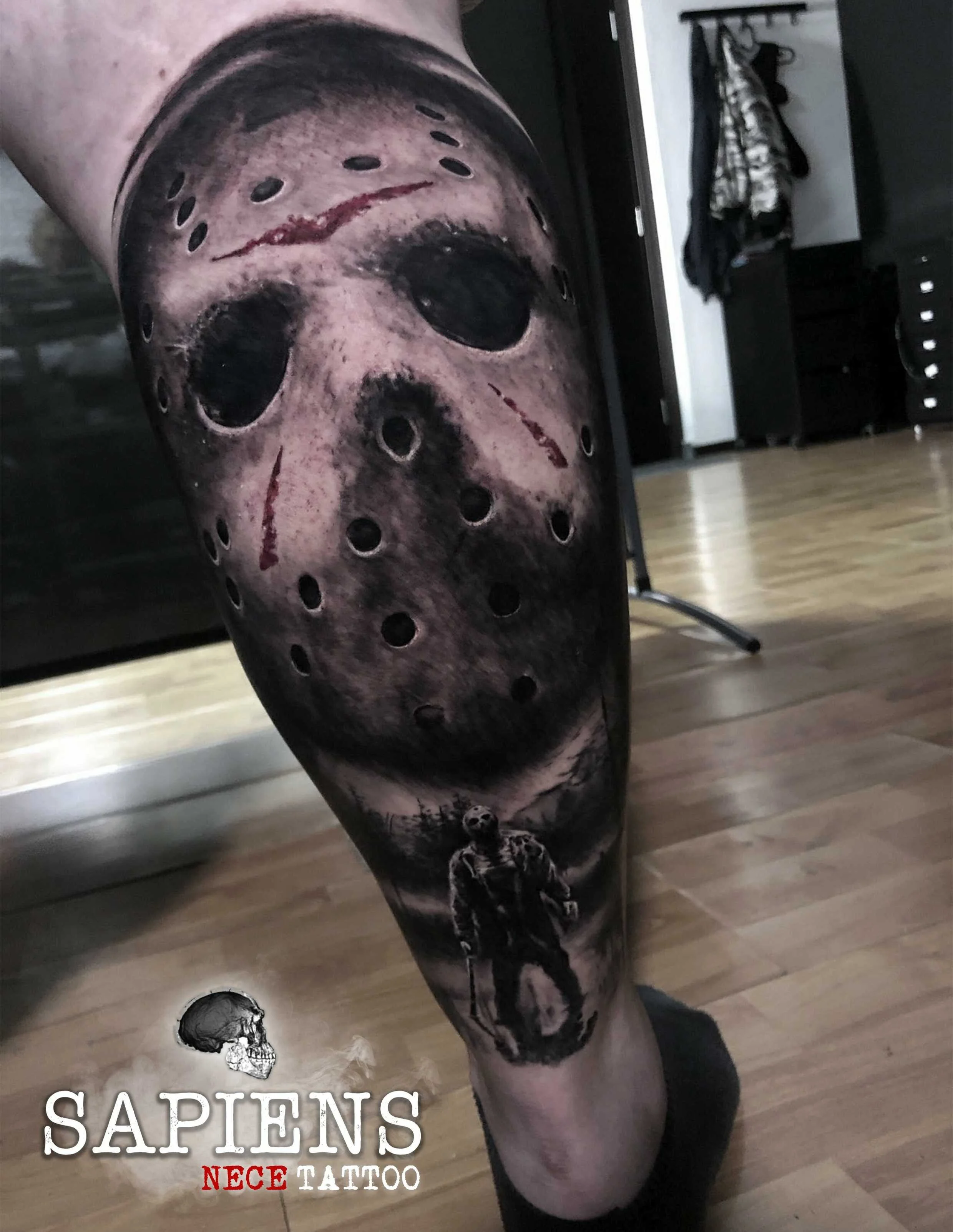 tatuaje mari pe gamba pentru baieti