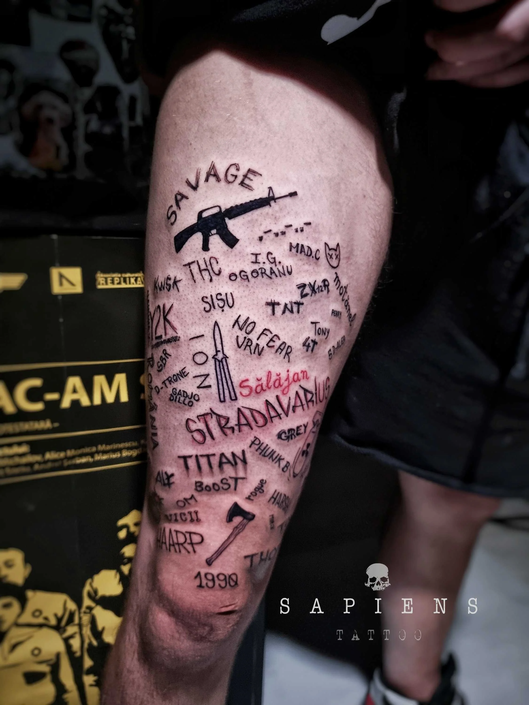 tatuaje cu scris pentru baieti