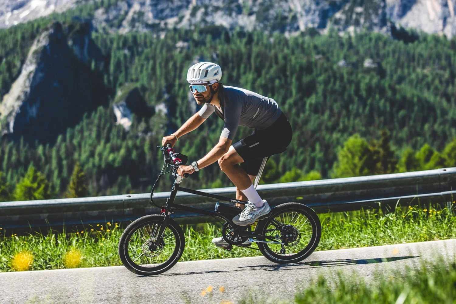 15_BIKE_-Bosch_1_1800x1800.webp