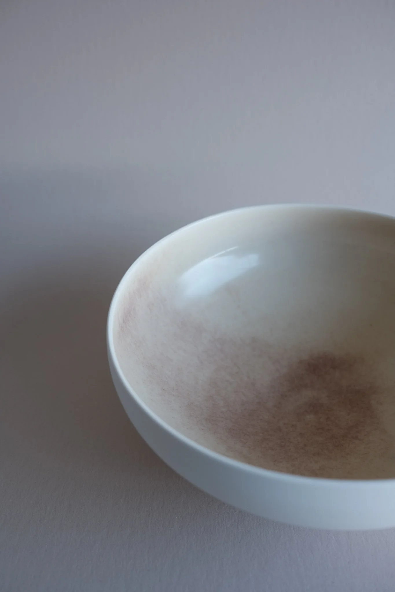 26.2.Open-form-bowl-andrew-gibson_lander-se.jpg