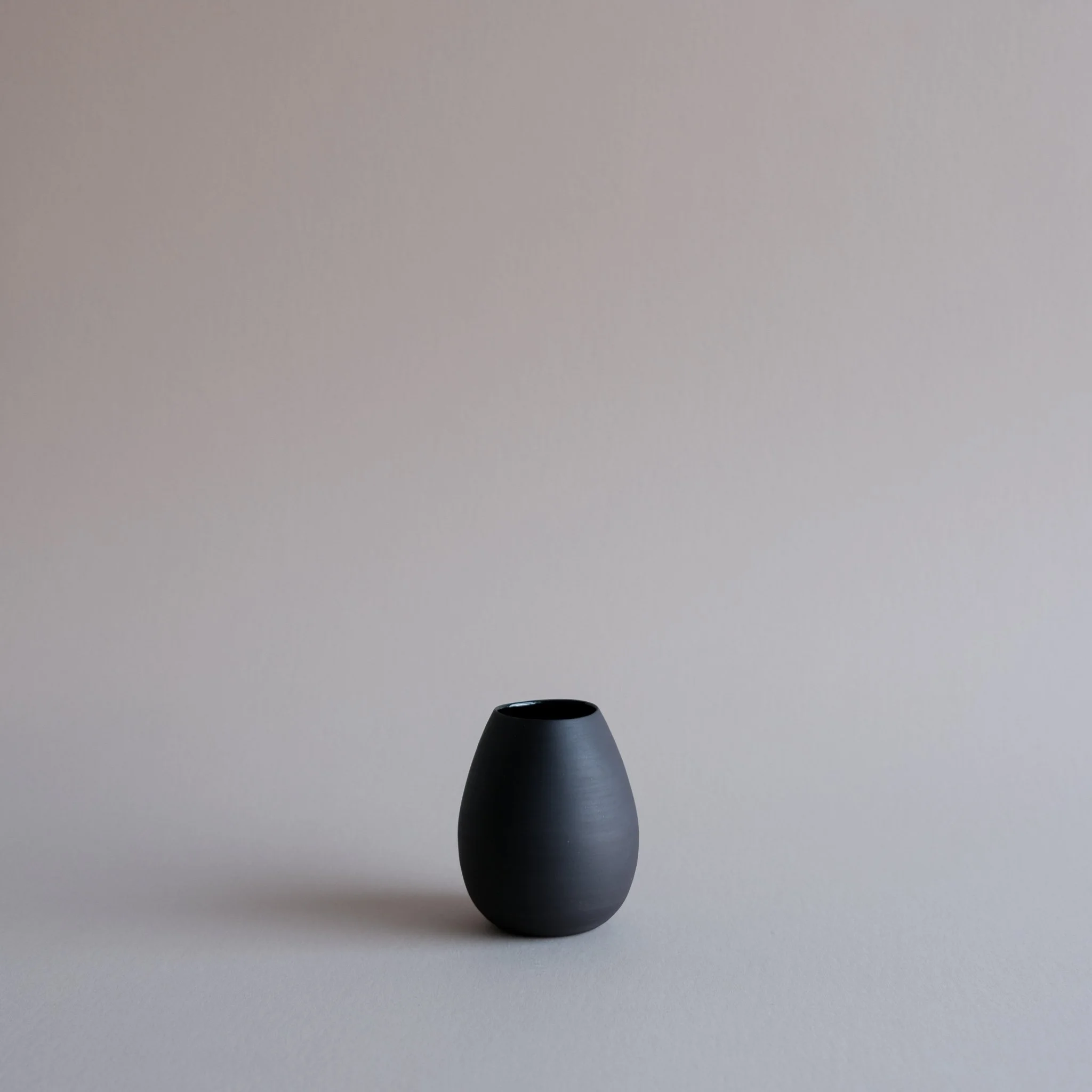 35.1Organic-vase-andrew-gibson_lander-se.jpg