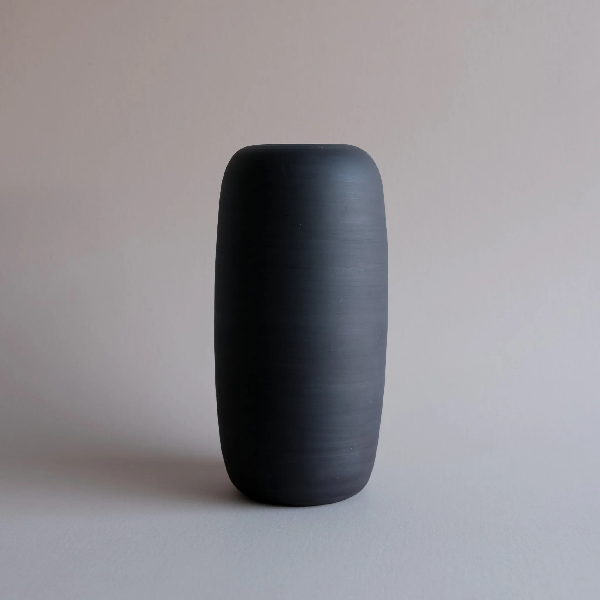 31.1Pod-vase-andrew-gibson_lander-se.jpg