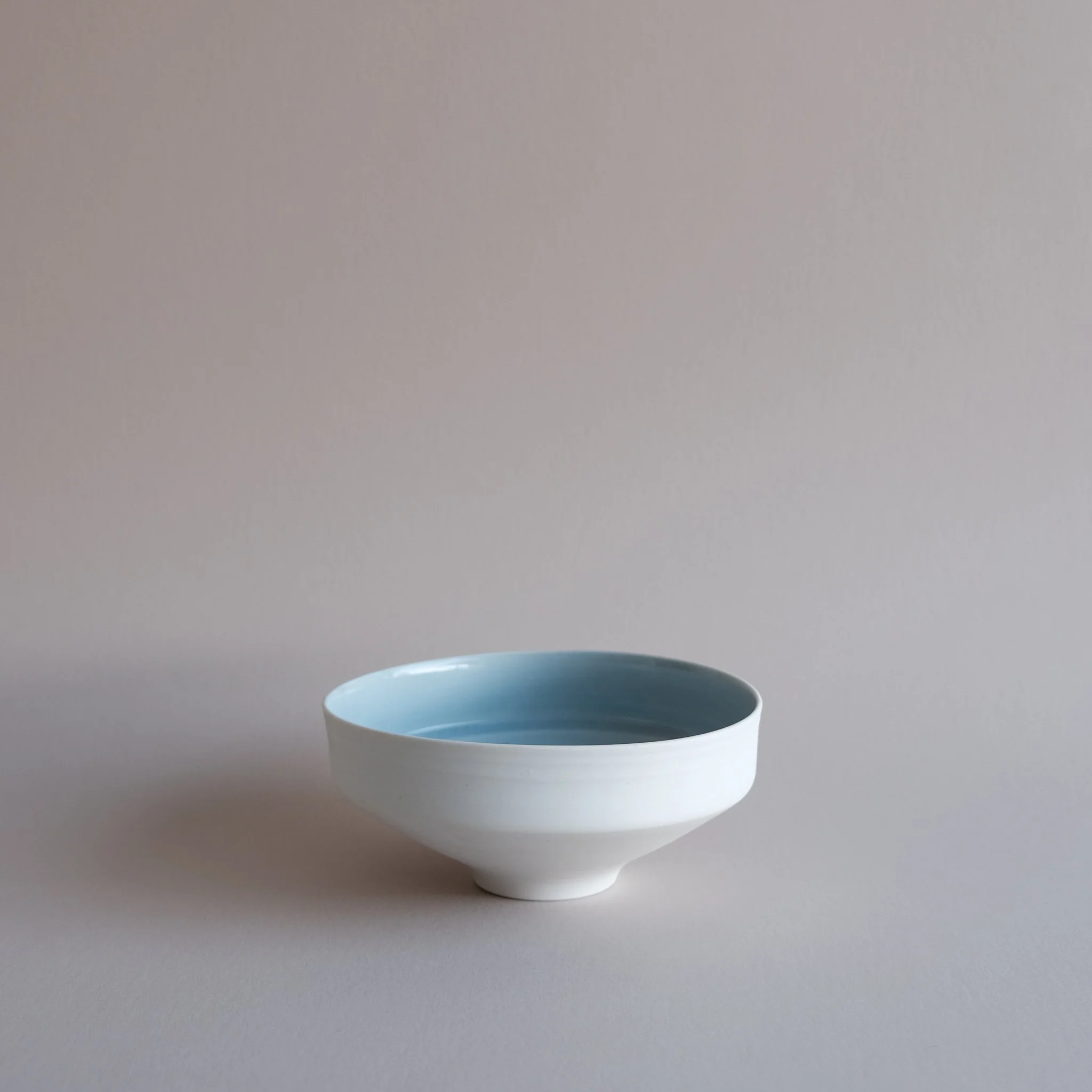 24.1.Open-form-bowl-andrew-gibson_lander-se.jpg