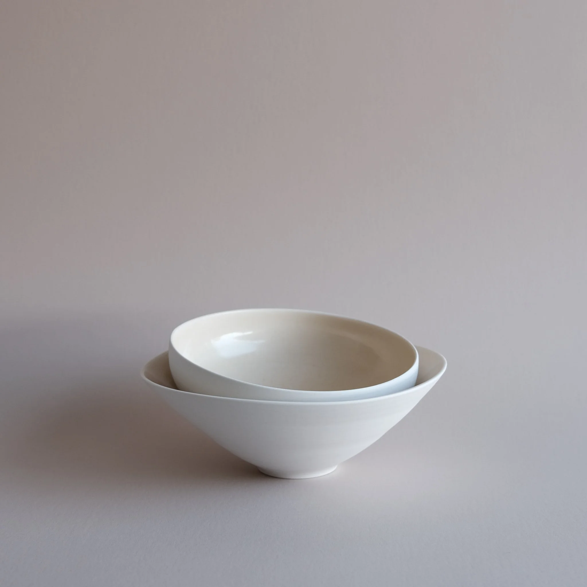 26.3.Open-form-bowl-andrew-gibson_lander-se.jpg