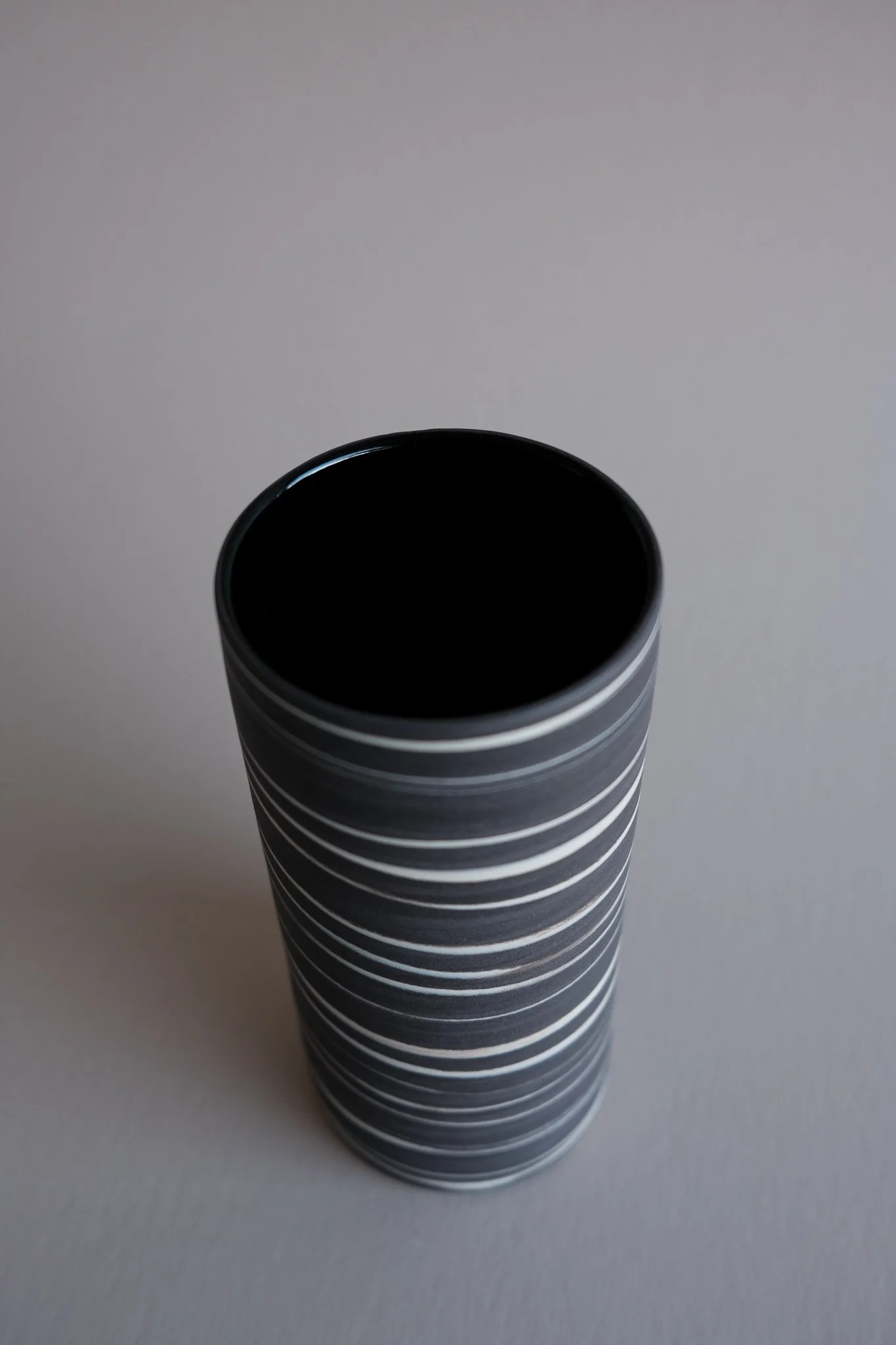 18.6Neriage-cylinder-dark-andrew-gibson-lander-se.jpg