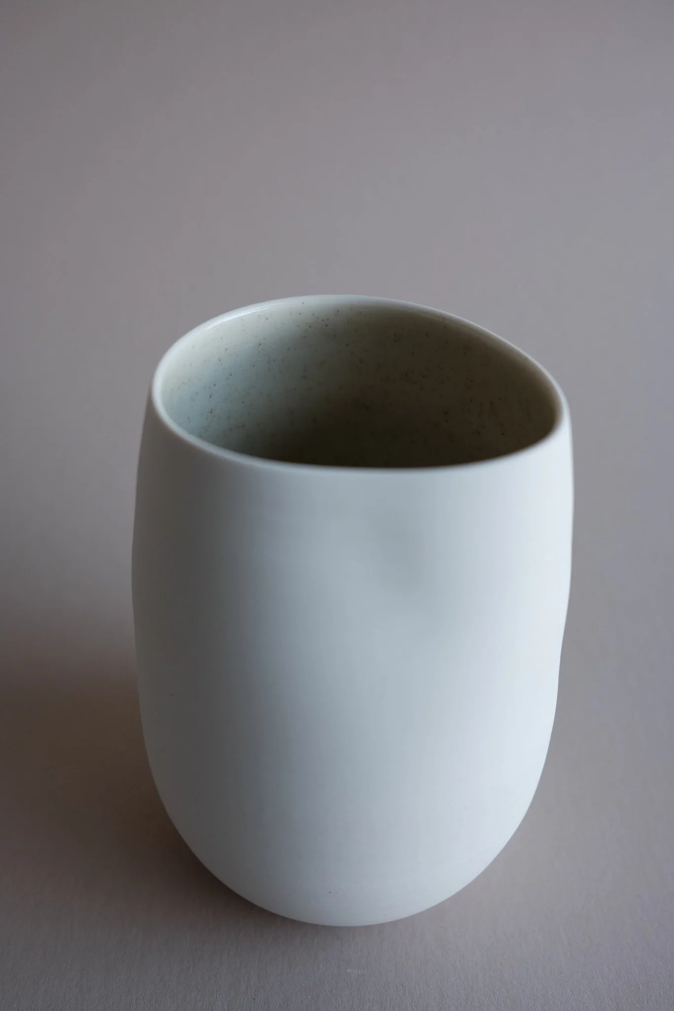 12.1.Organic-vase-andrew-gibson_lander-se.jpg